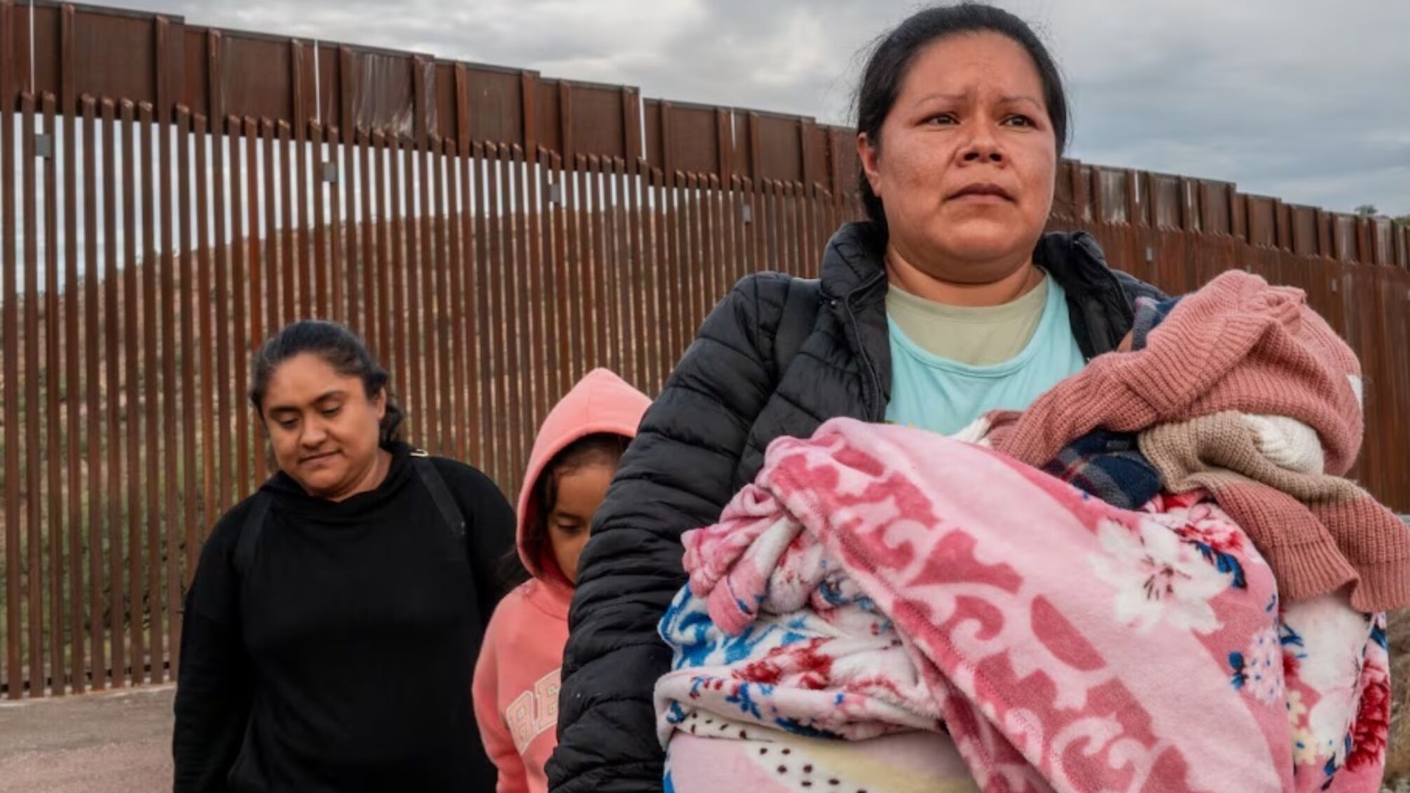 Трамп реалізує жорстку міграційну політику за чотири дні на посаді