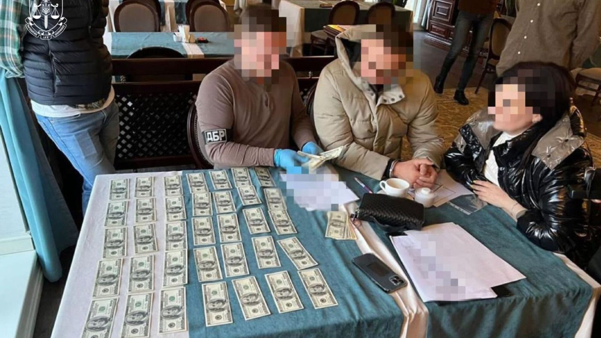 Экстаможщику сообщили о подозрении