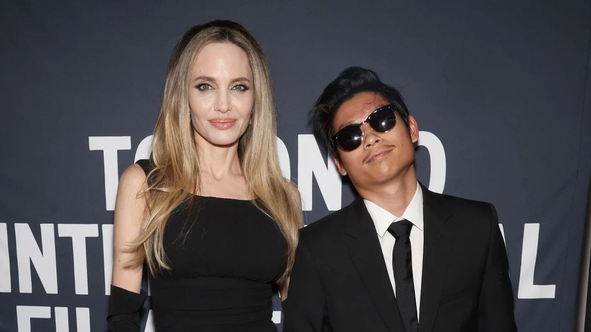 Сын Джоли и Питта