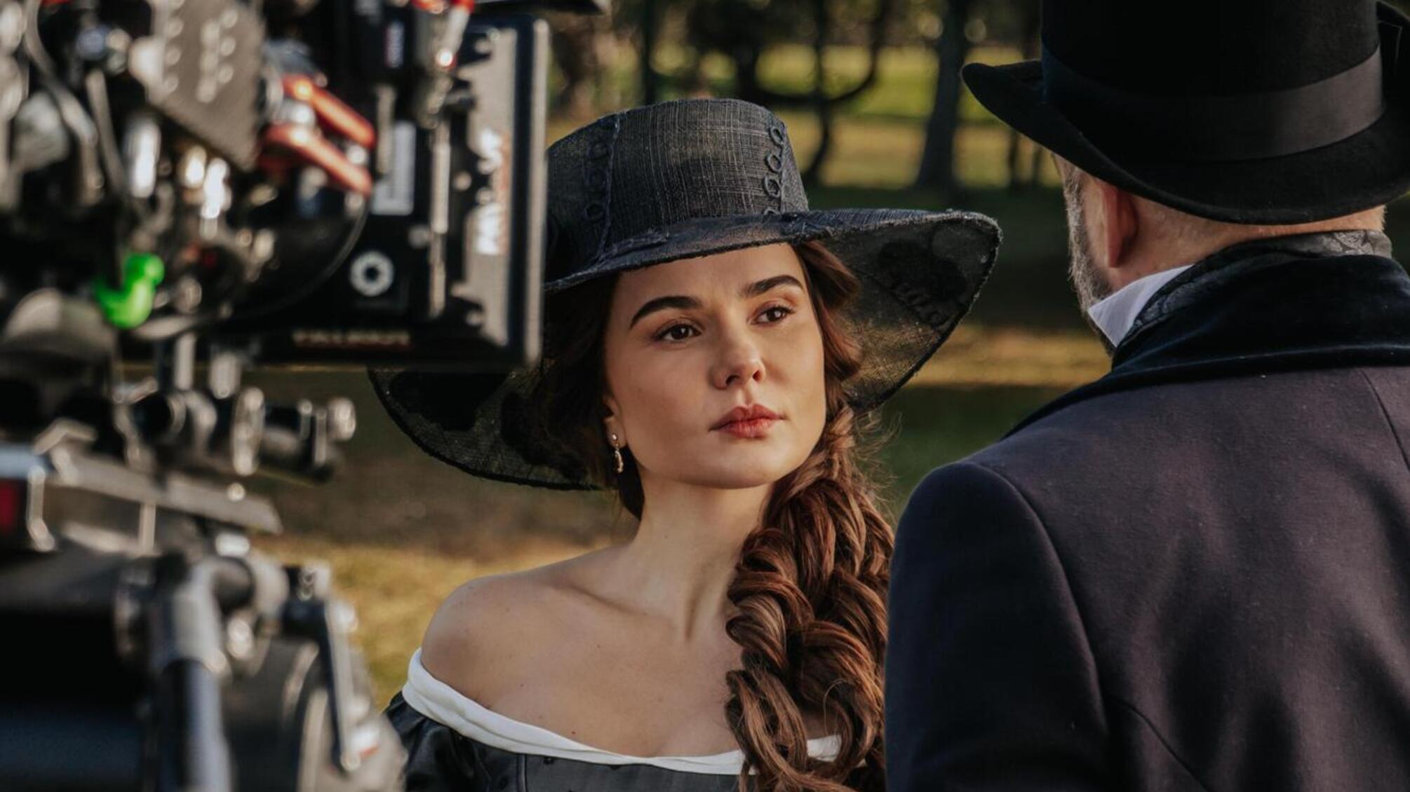 Кофе за $16 000: команда сериала Кофе с кардамоном поддержала ВСУ на благотворительном аукционе