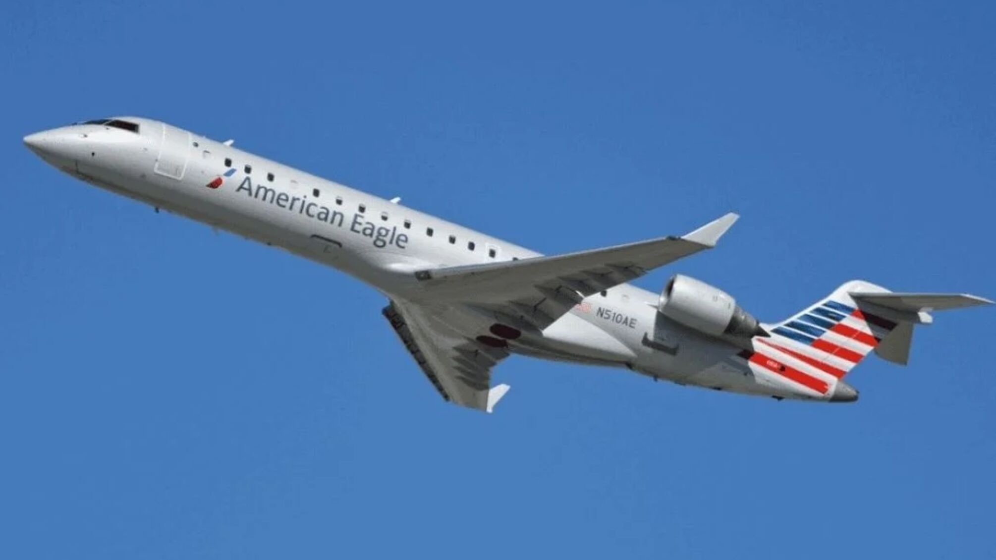 Катастрофа біля Вашингтона: літак American Airlines зіштовхнувся з гелікоптером армії США