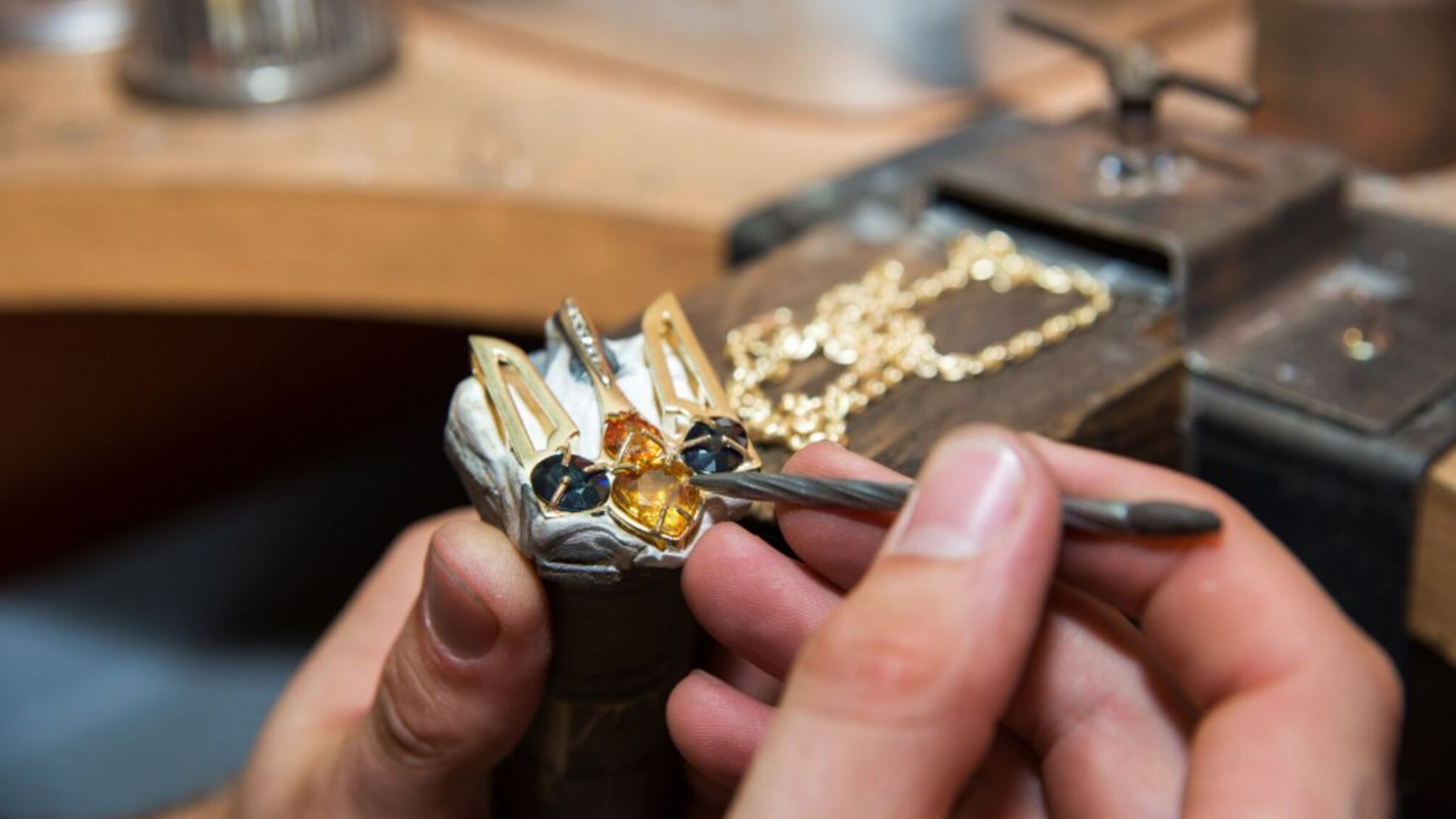 31 января мир отмечает Международный день ювелира