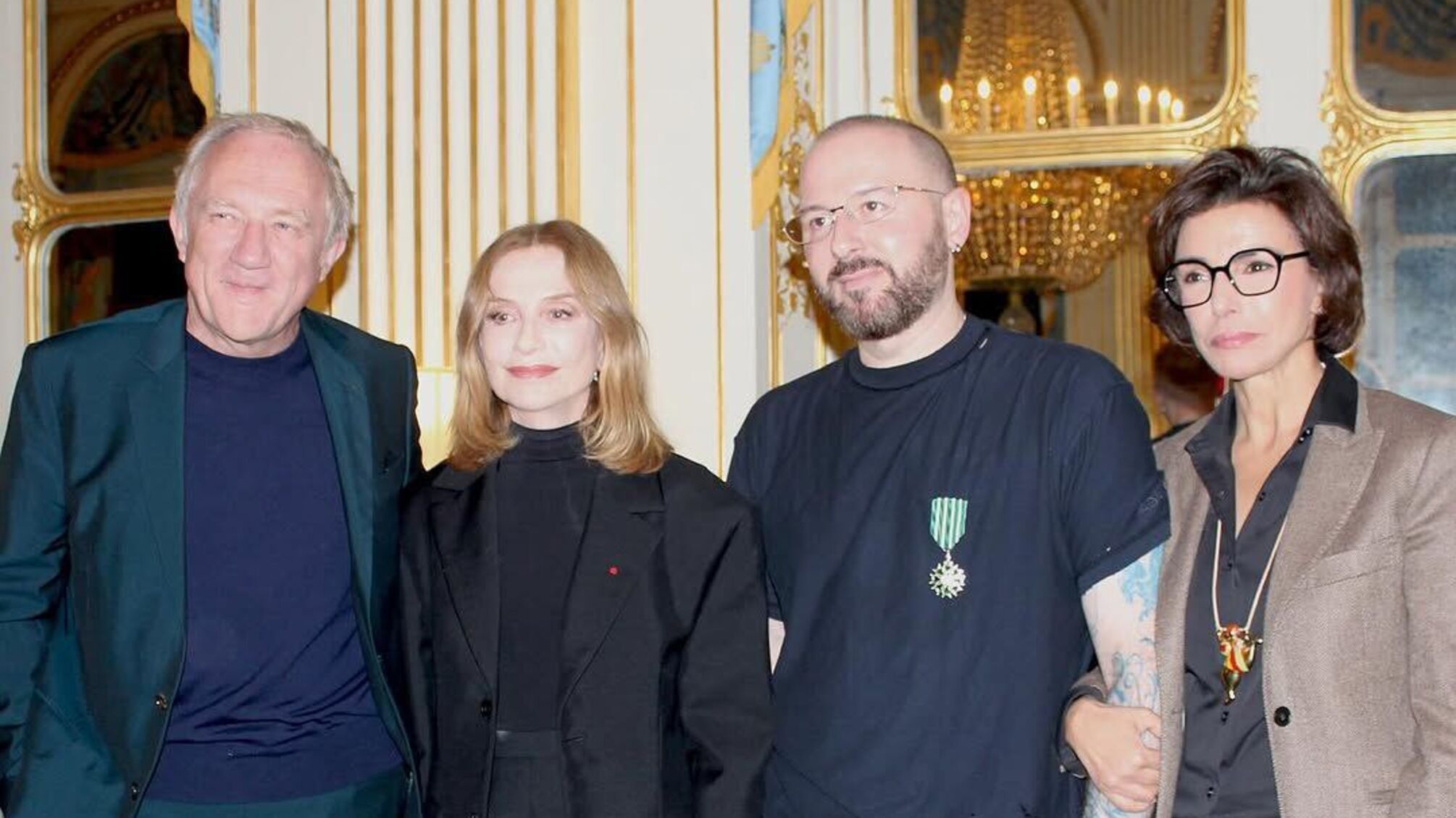 Креативный директор Balenciaga стал кавалером французского Ордена искусств и литературы