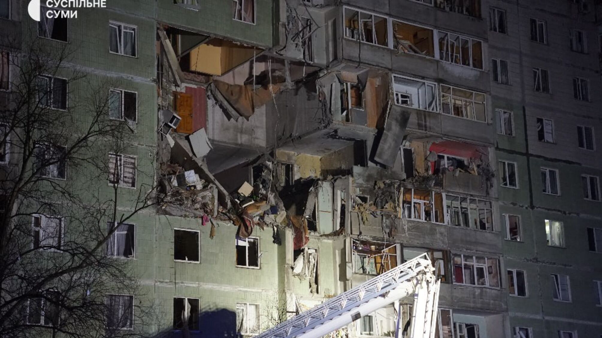 Рятувальники евакуювали 118 мешканців у Сумах після атаки дрона