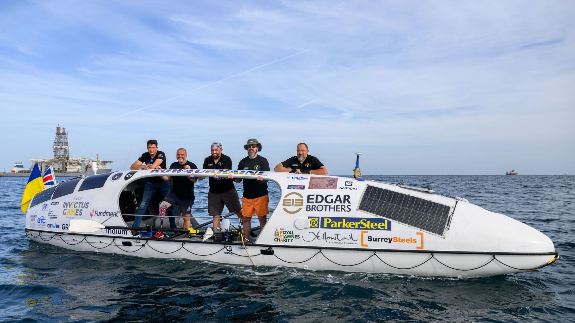 Океанский вызов: двое украинцев гребут из-за Атлантики ради героев