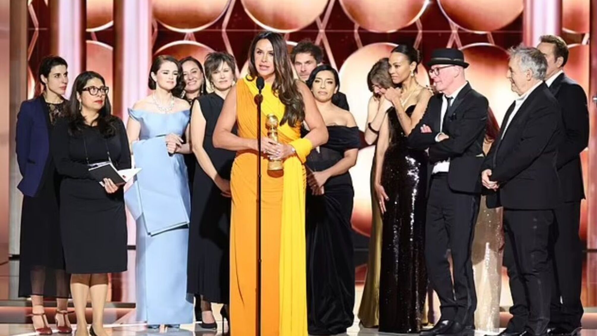 Главные победители 'Золотого глобуса': кто стал лучшим в кино и сериалах