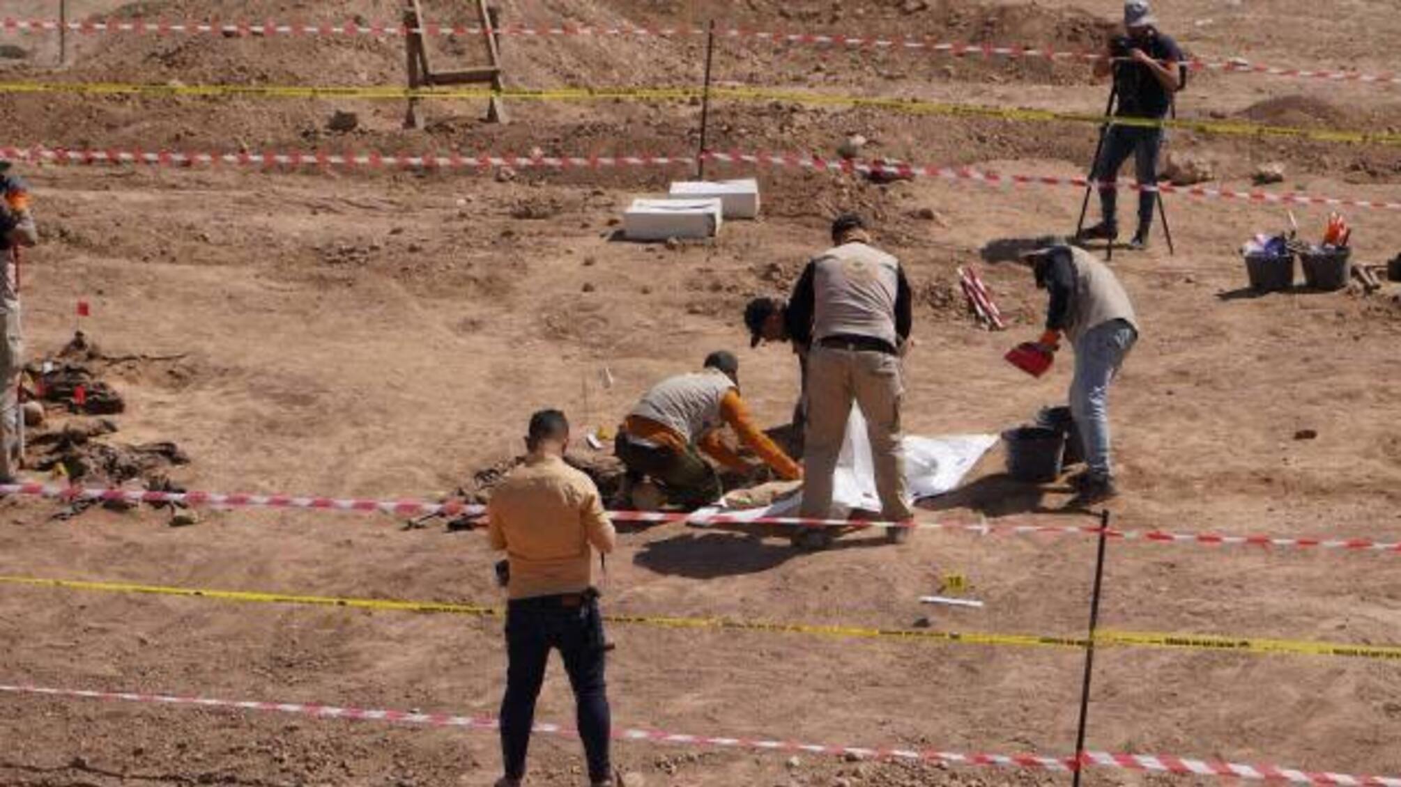 Очередное братское захоронение: тела 1500 жертв режима Асада нашли в Алеппо