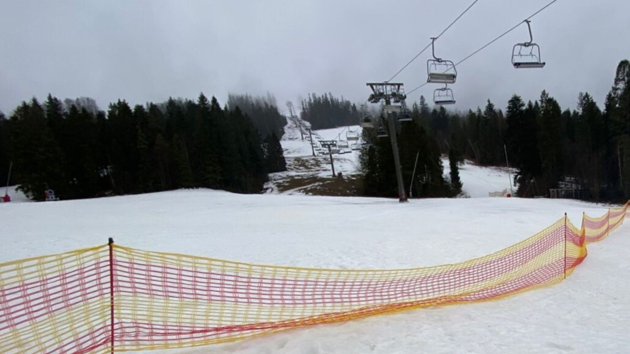 Трагедія на гірськолижному курорті на Львівщині