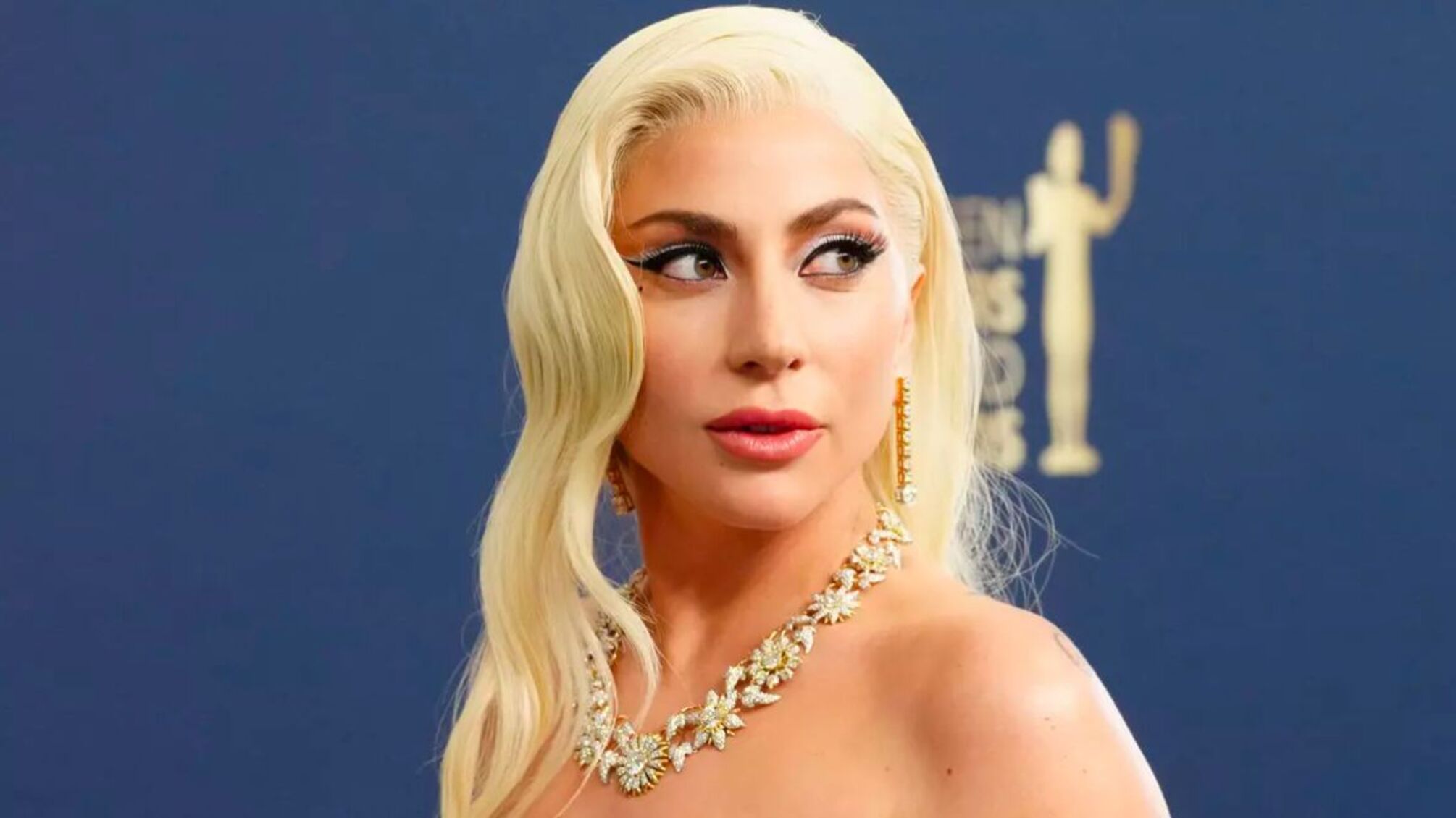 Леді Гага готує новий альбом після історичного досягнення з “Die With A Smile”