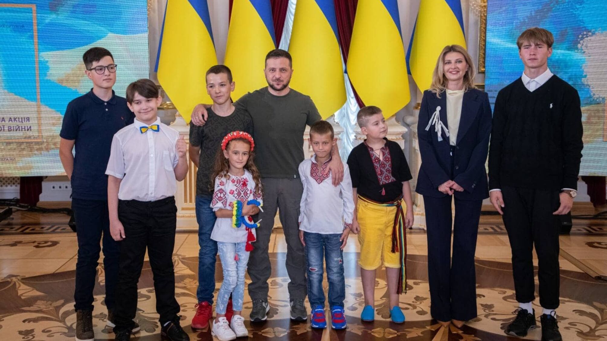 Стабільна підтримка Зеленського: нове дослідження КМІС