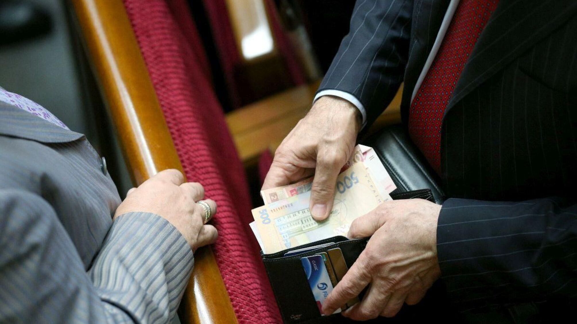 Гетманцев: бремя войны должно быть справедливо распределено