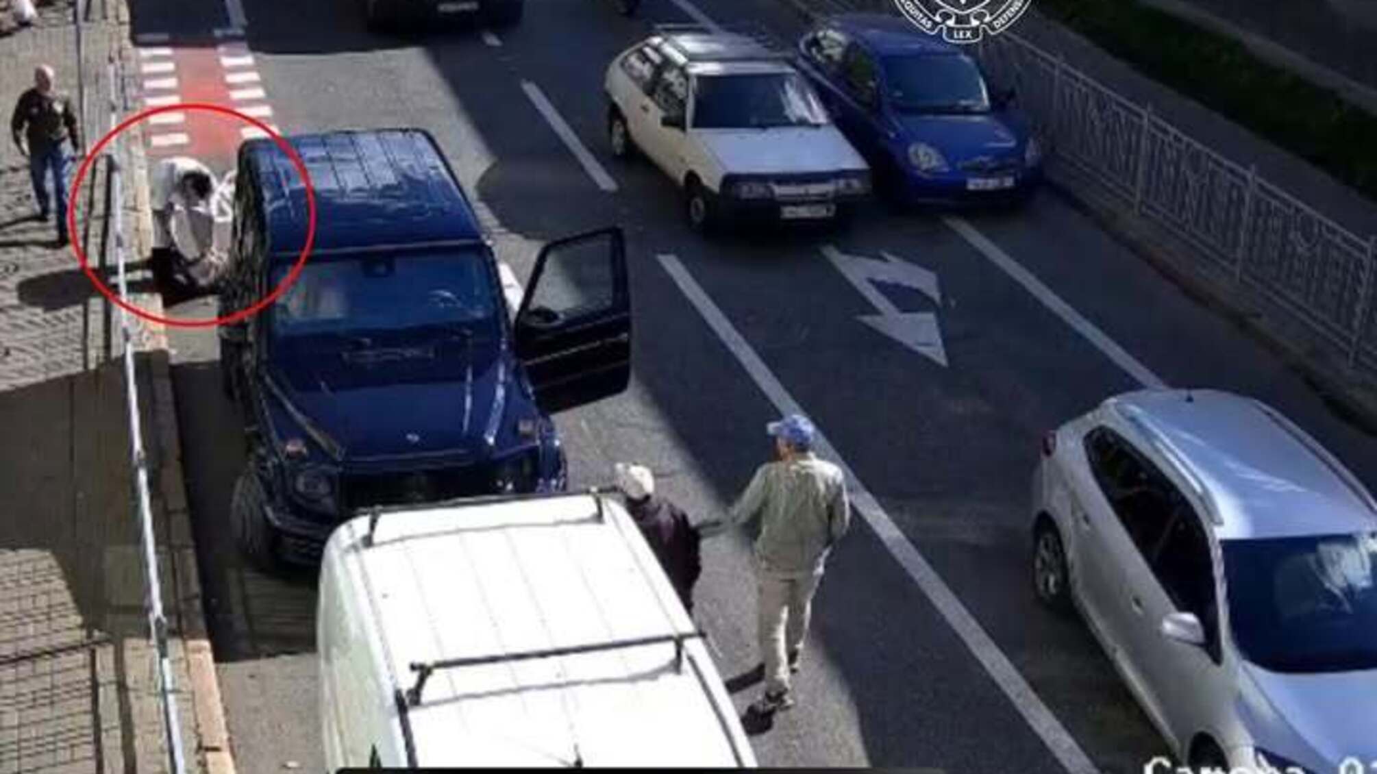 Новая мера пресечения для водителя Mercedes по делу об избиении велосипедиста: заключение под стражу или многомиллионный залог