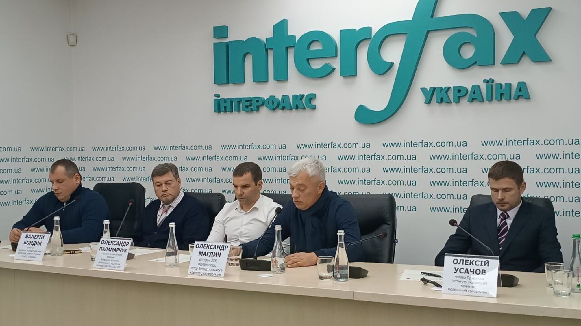 Відтермінування місцевих виборів: експерти обговорили правові ризики та наслідки для громад