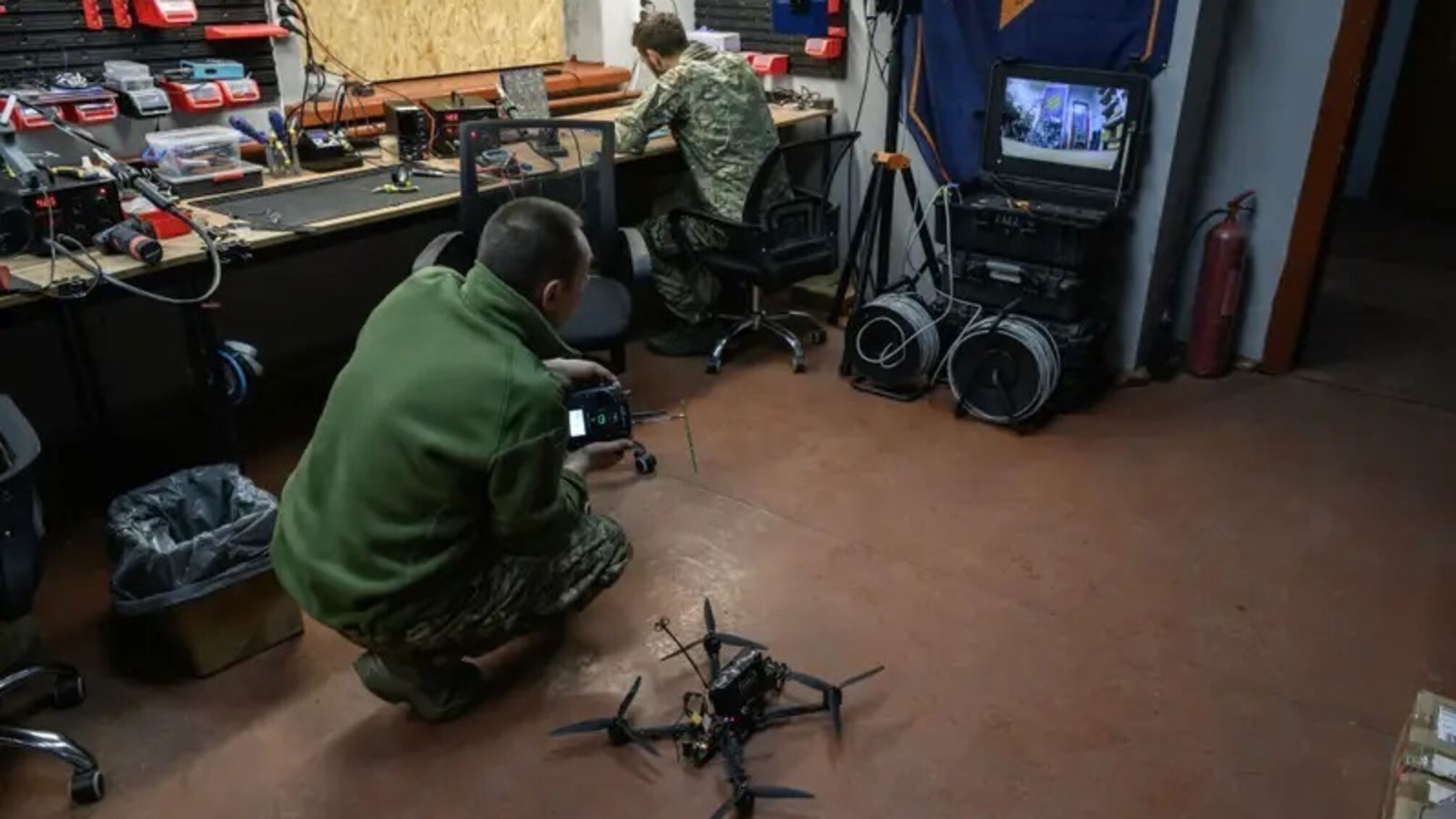 Новый фронт войны: украинские инженеры превращают дешевые дроны в охотников за Shahed