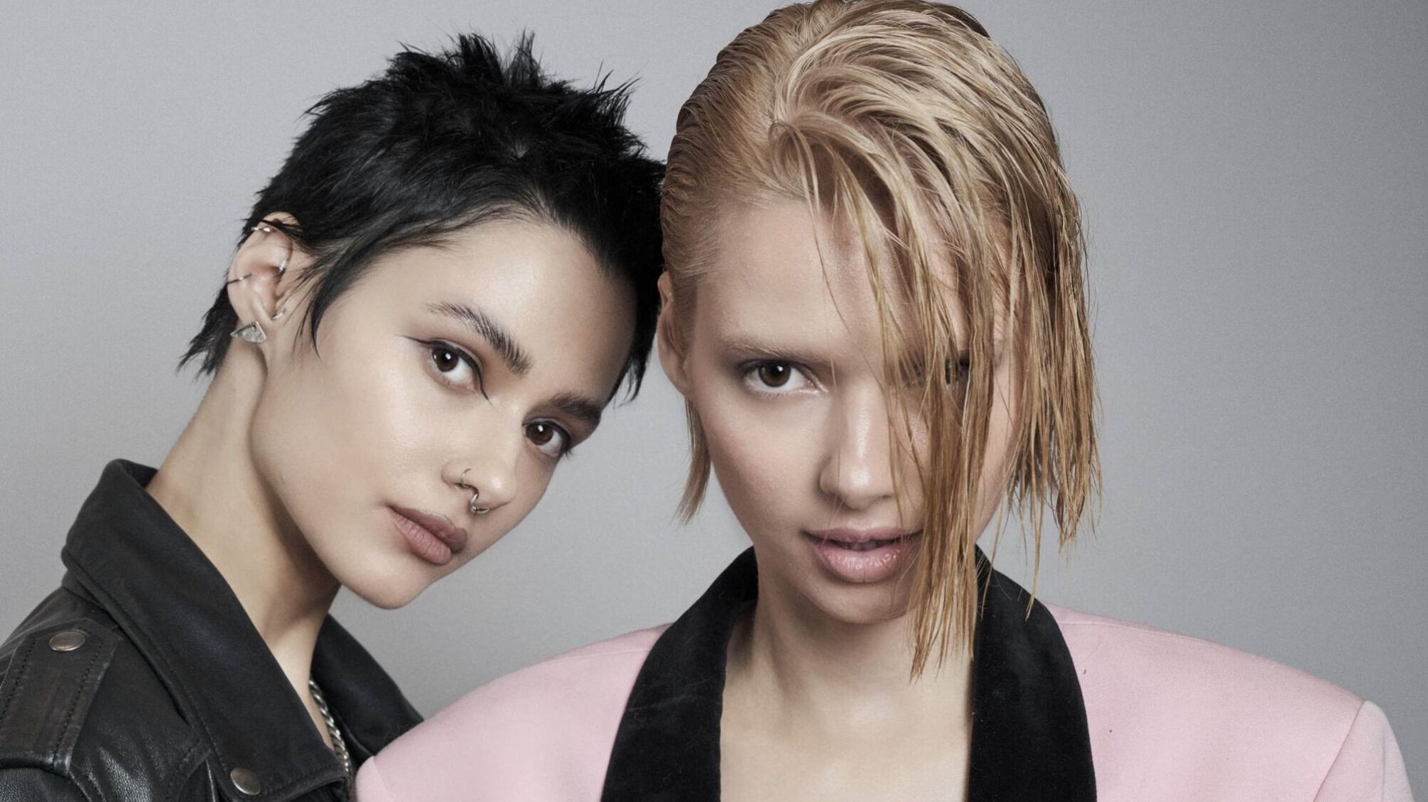 Cross The Border — личная исповедь Bloom Twins о любви, потере и дороге домой