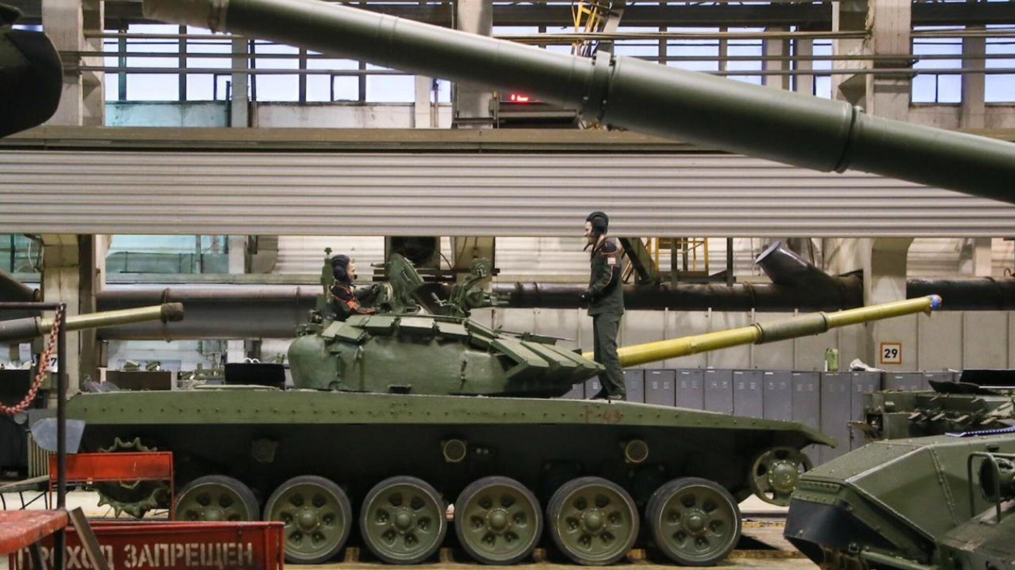 Вперше з початку війни: виробництво на російських оборонних заводах почало падати — The Moscow Times