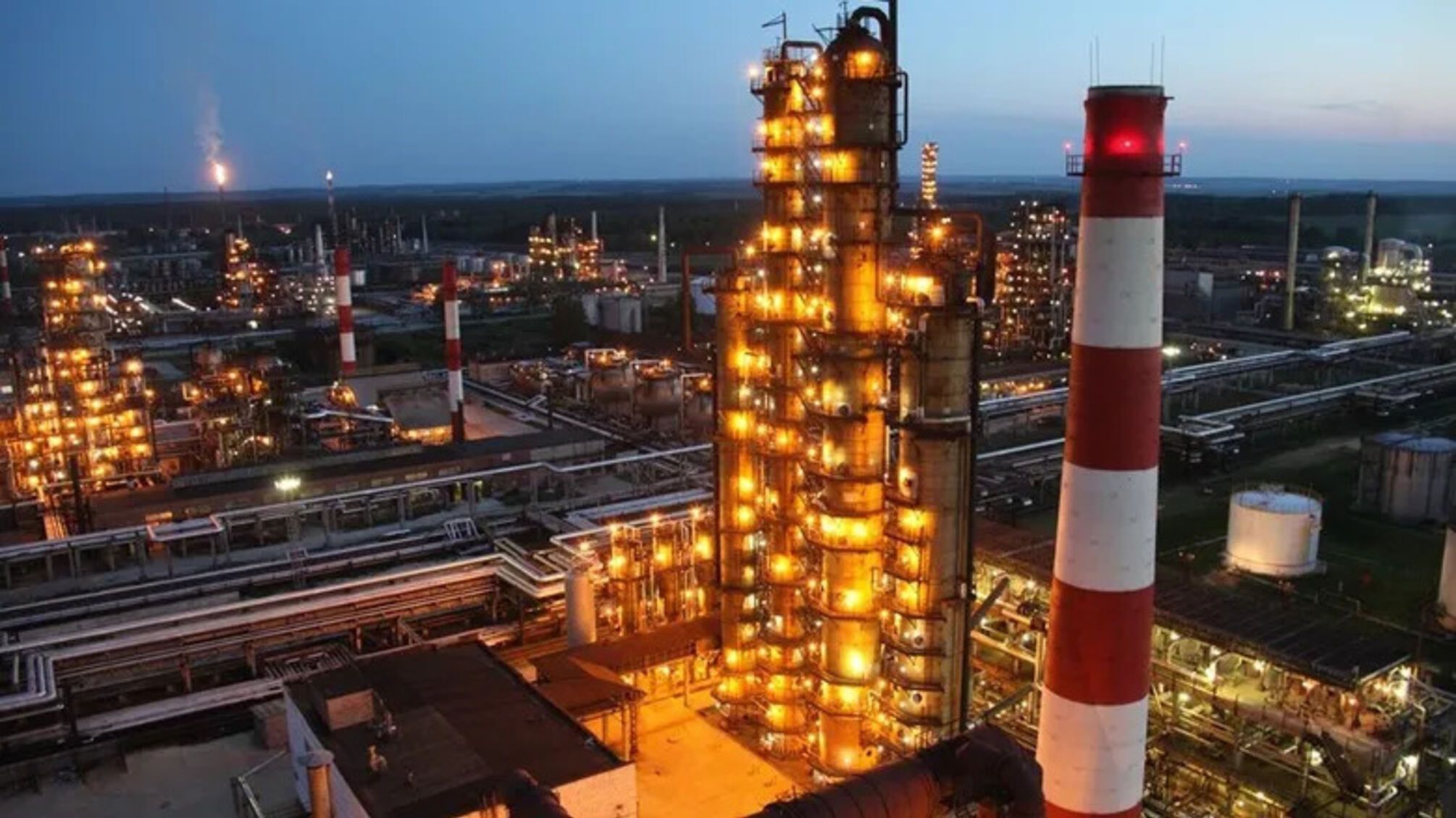 Удар по нефтезаводу возле Москвы