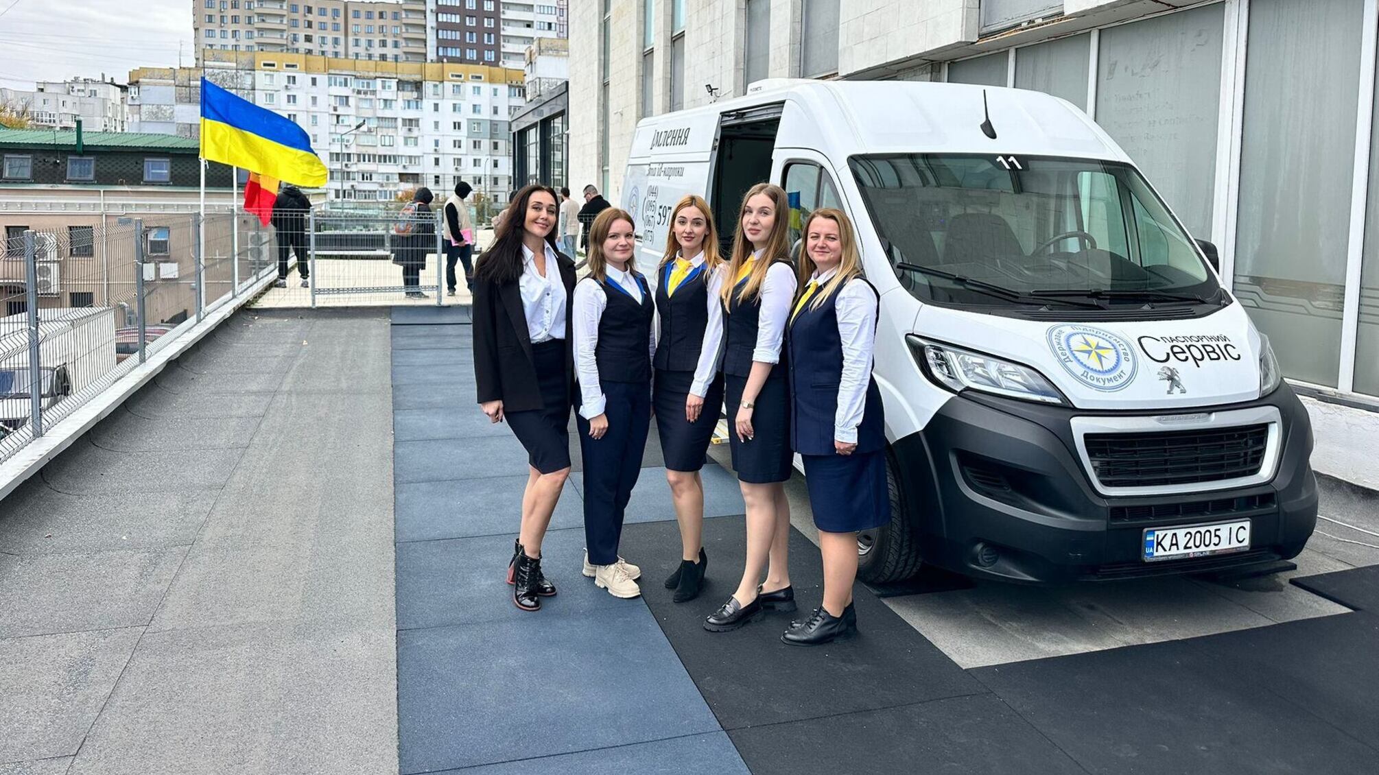 Госмиграционная служба и МВД запустили паспортный сервис для украинцев в Молдове