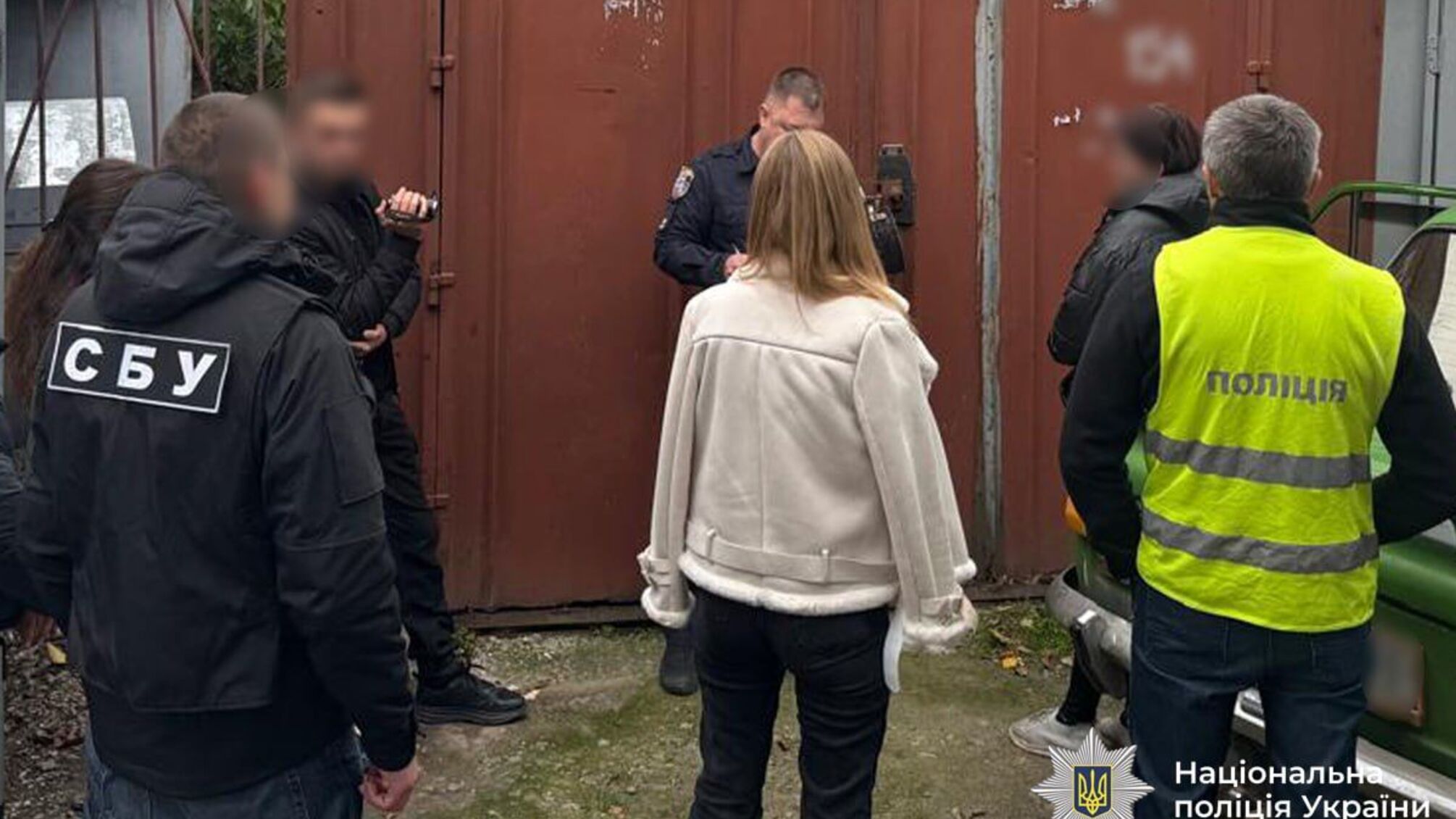 На Вінниччині жінка продавала фіктивні шлюби для виїзду за кордон за 15 тисяч доларів