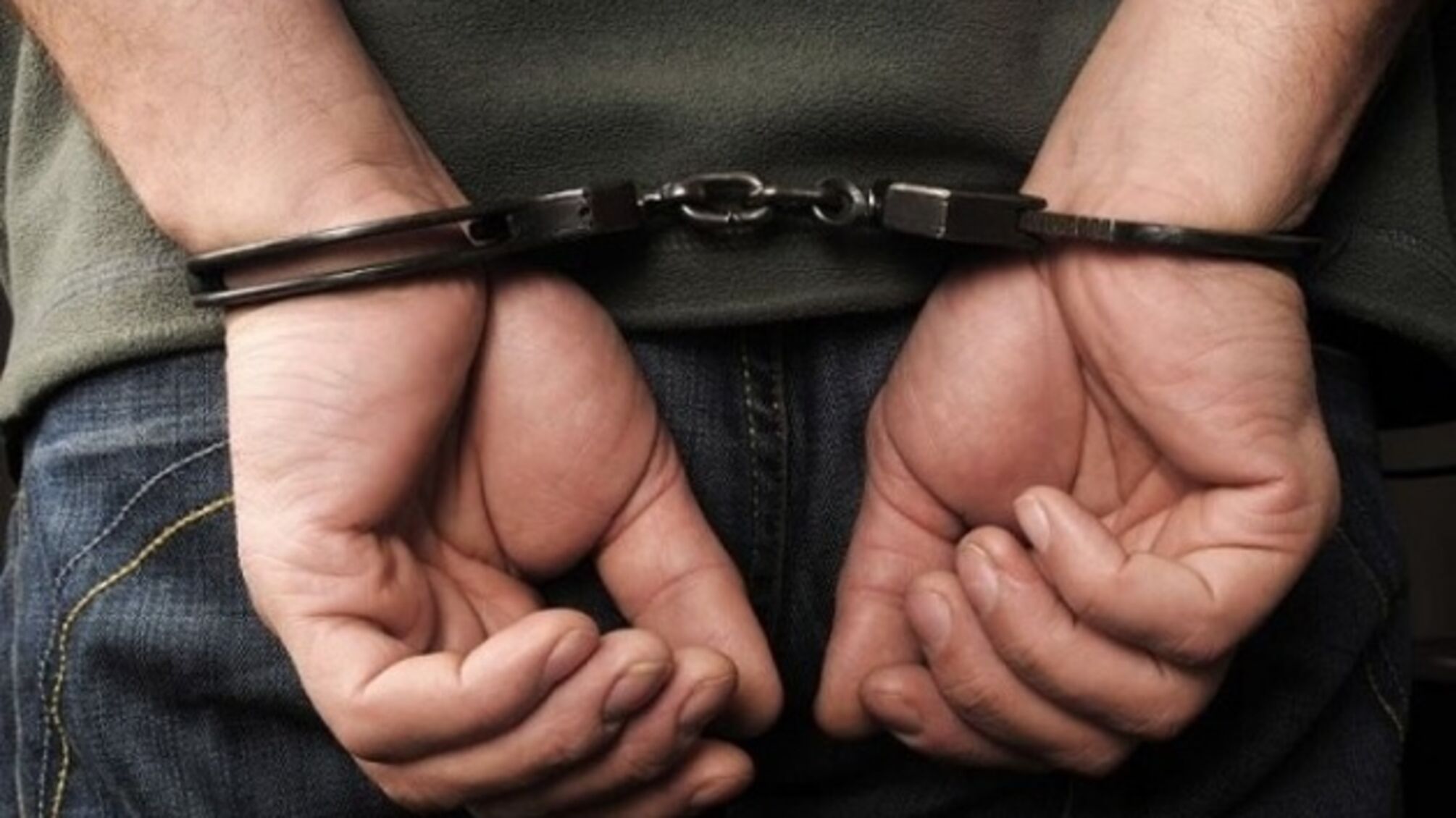 З Німеччини повернули підозрюваного з Дніпра — його вважають учасником наркоугруповання