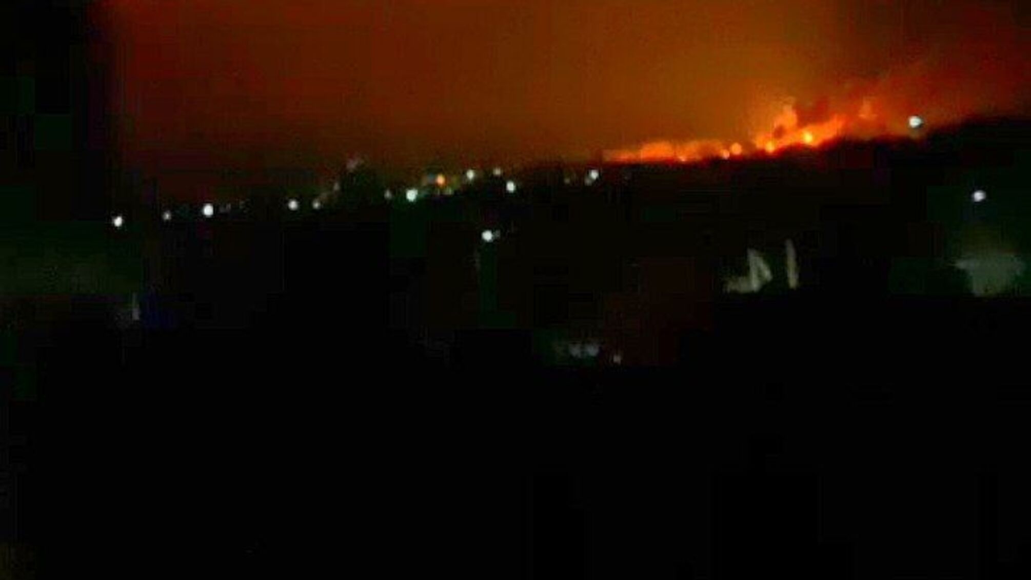 Дрони влаштували ранкову 'бавовну' в Криму: уражено ТЕЦ і нафтобазу