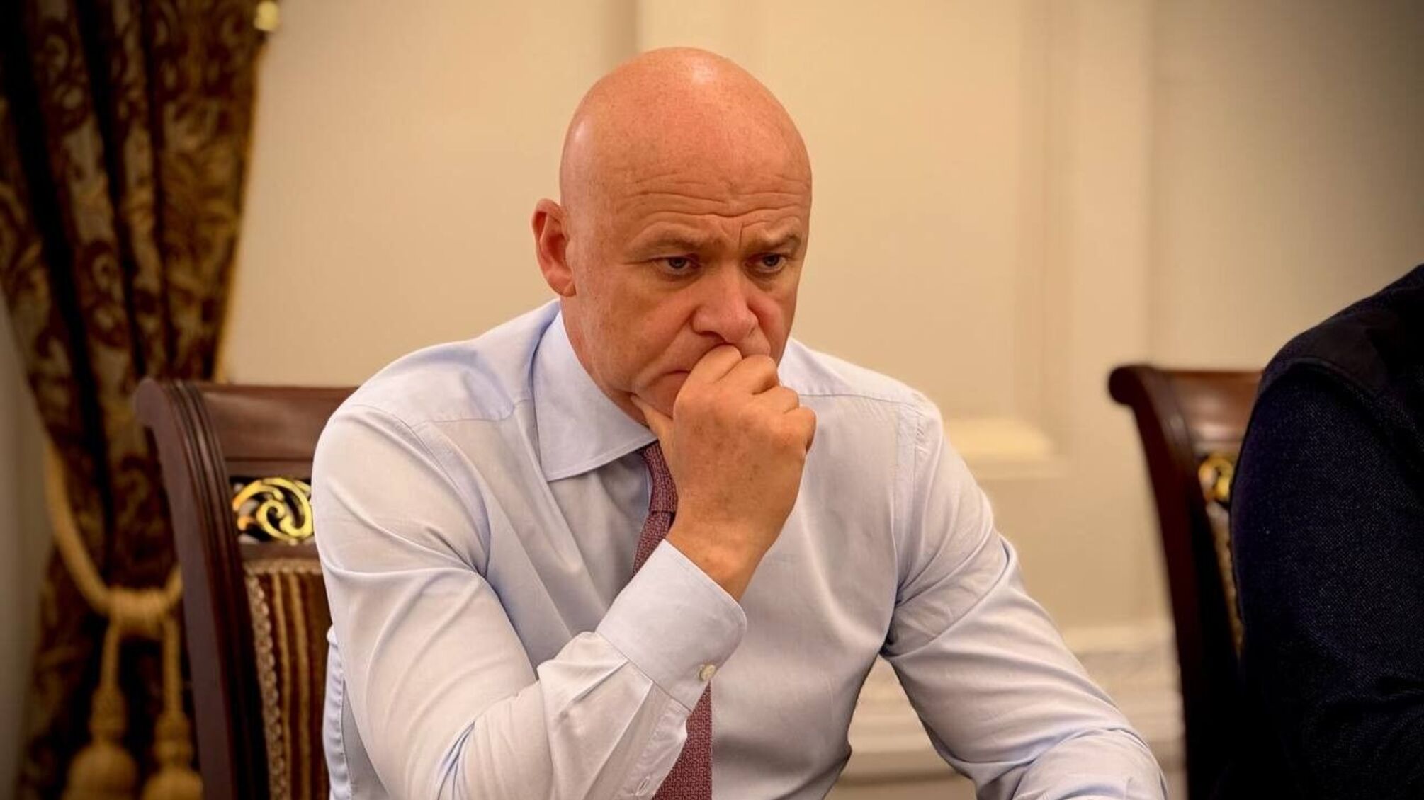 Домашний арест с браслетом: эксмера Одессы Труханова подозревают в служебной халатности