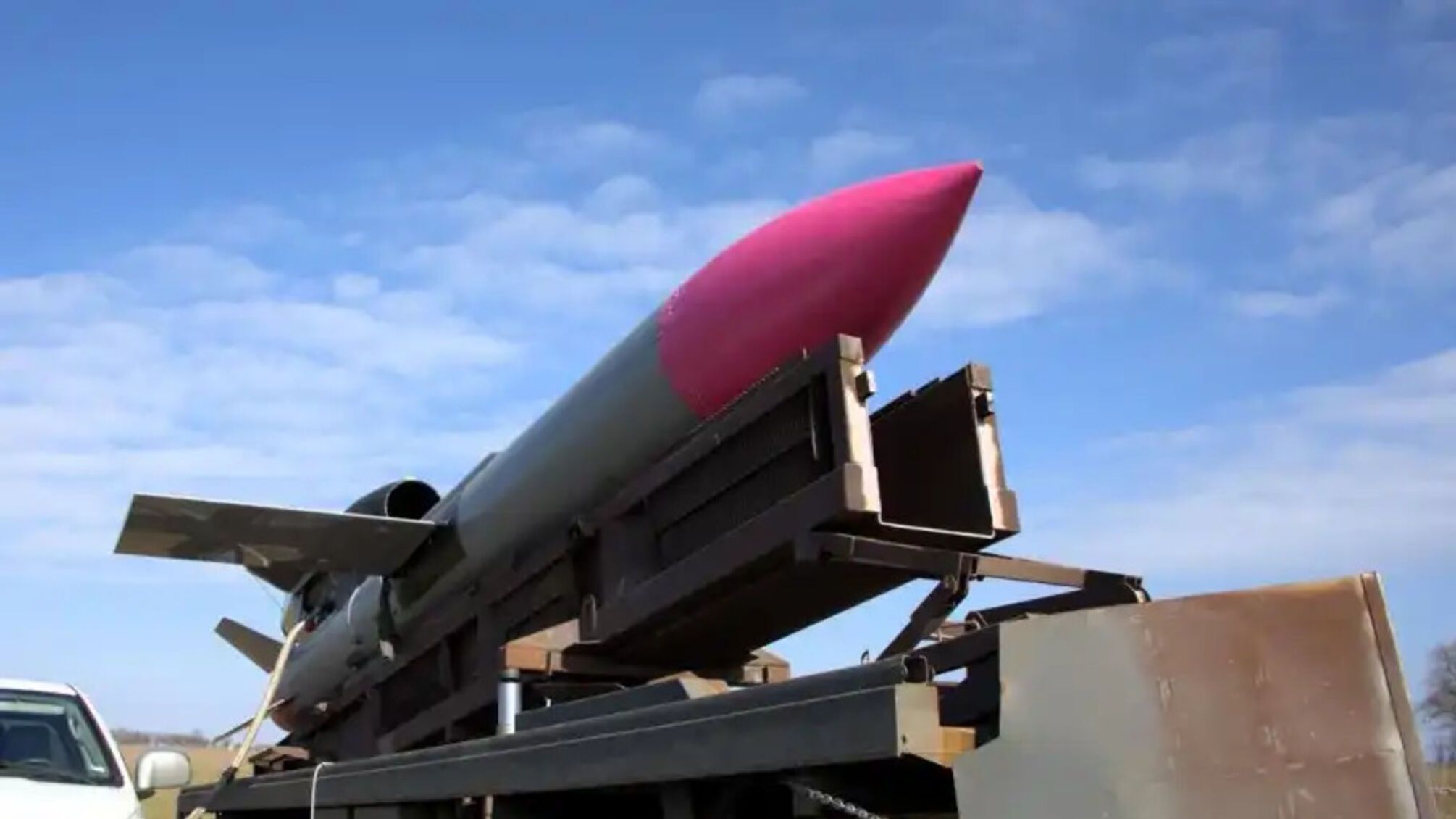 The Economist: Украина начала удары по энергетике рф крылатыми ракетами 'Фламинго'