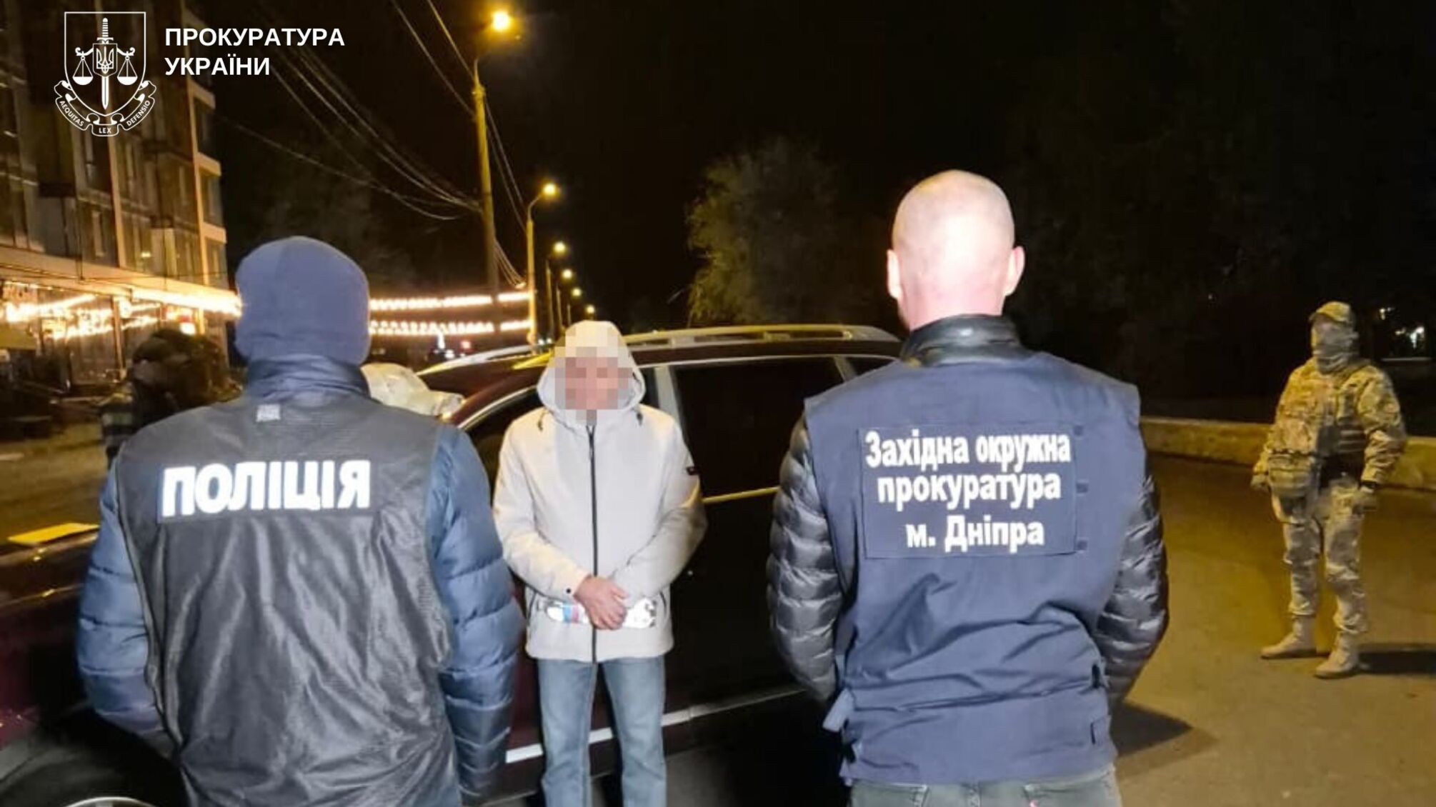 В Днепре задержаны два человека, которые за $13 тысяч обещали отключить камеры и нелегально переправить военнообязанных в Румынию