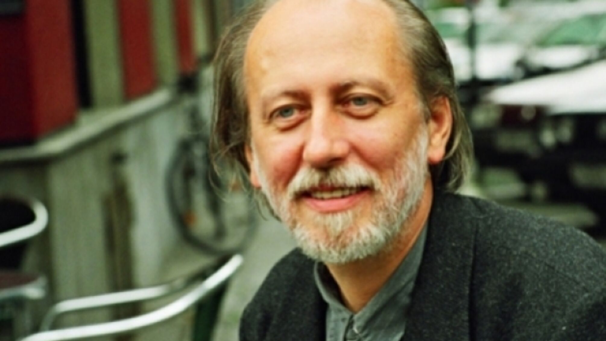 Твори угорського письменника, якого порівнюють із Гоголем та Мелвіллом, готуються до українського перекладу