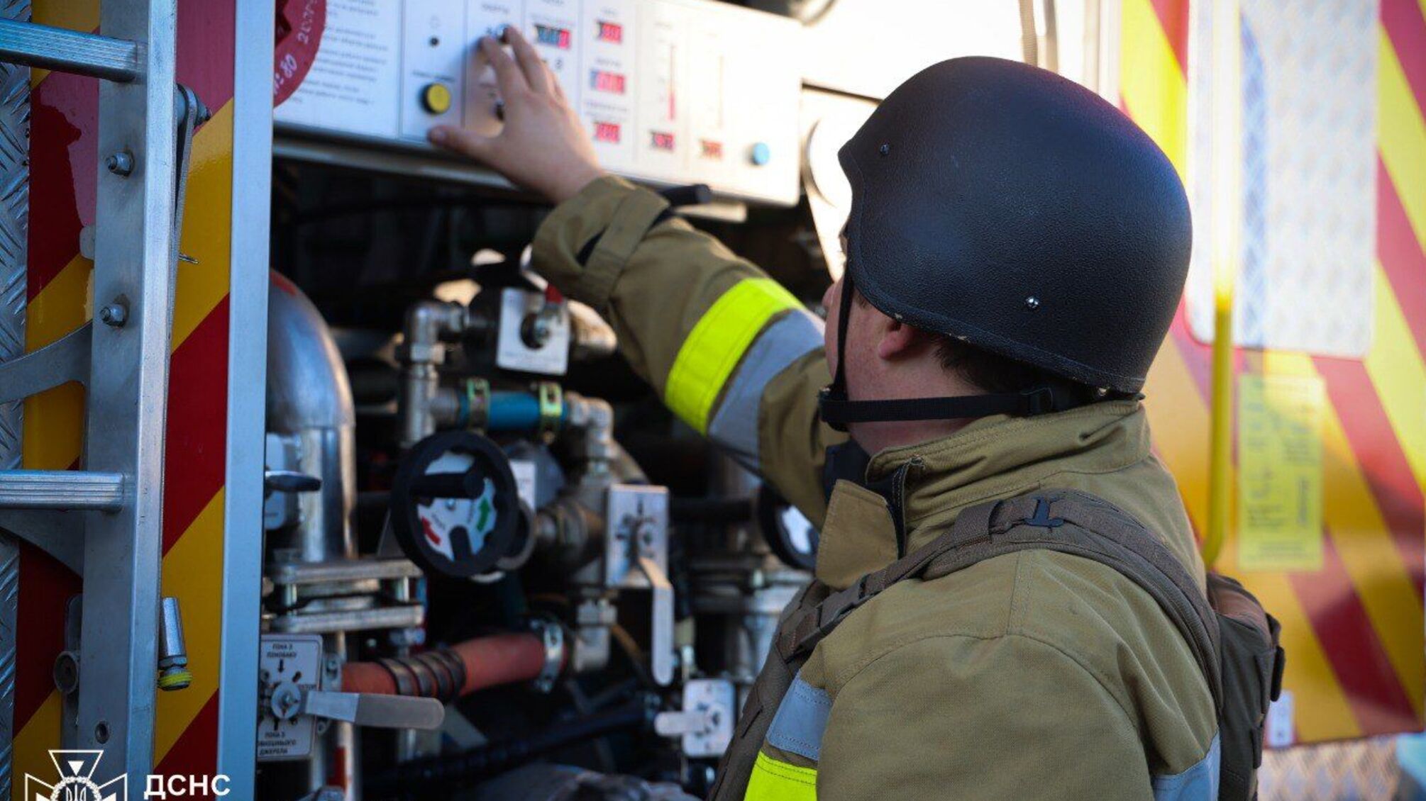 Трагедія в Миколаєві: ракетний удар забрав життя і поранив дитину