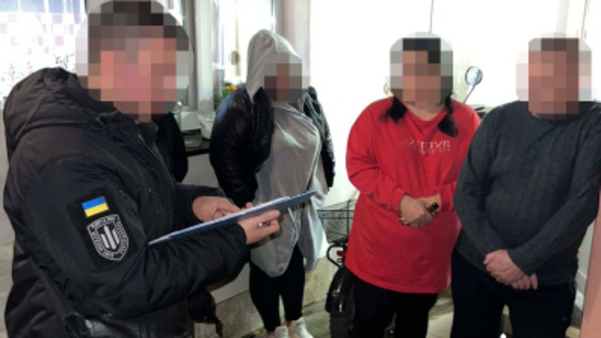 Прокуратура повідомила про викриття злочинної схеми у військовій частині на Київщині