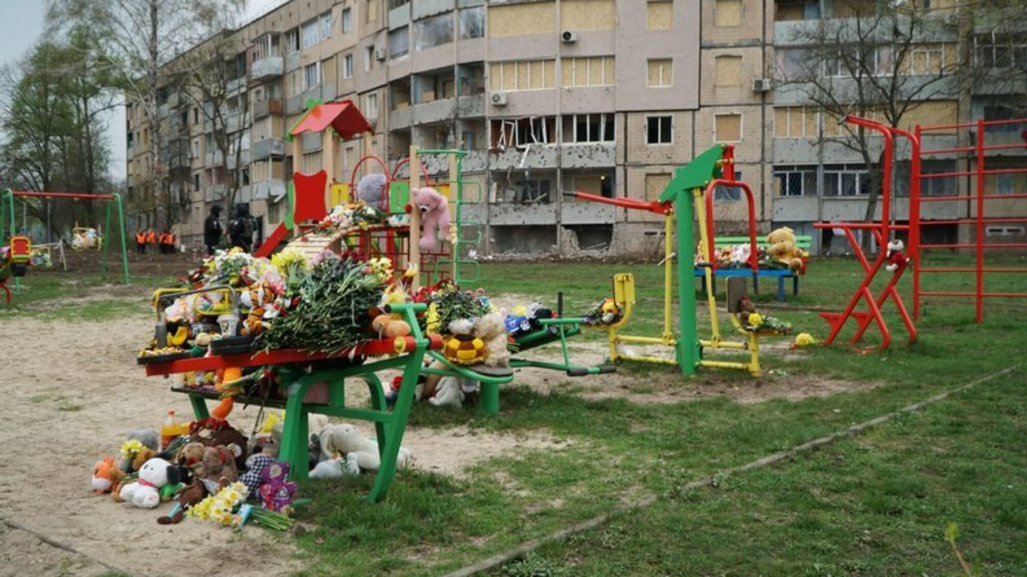 Удар по дитячому майданчику в Кривому Розі: підозри чотирьом командирам рф