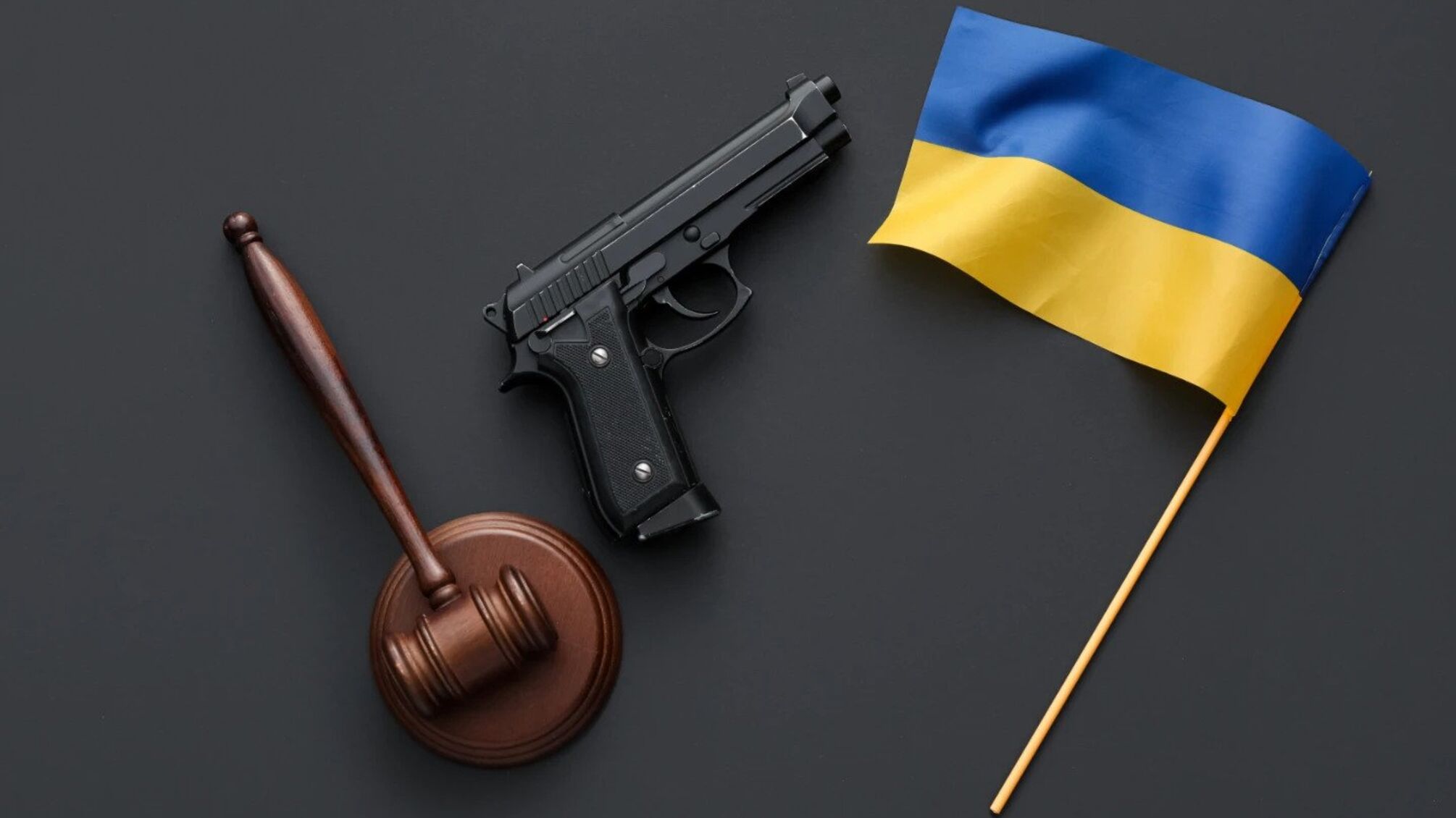 Зброя без криміналу: що українці найчастіше реєструють у поліції