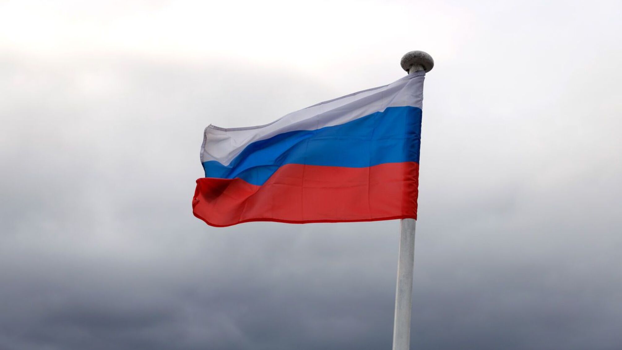 Росія під атакою дронів: вибухи у кількох регіонах та влучання у ТЕЦ