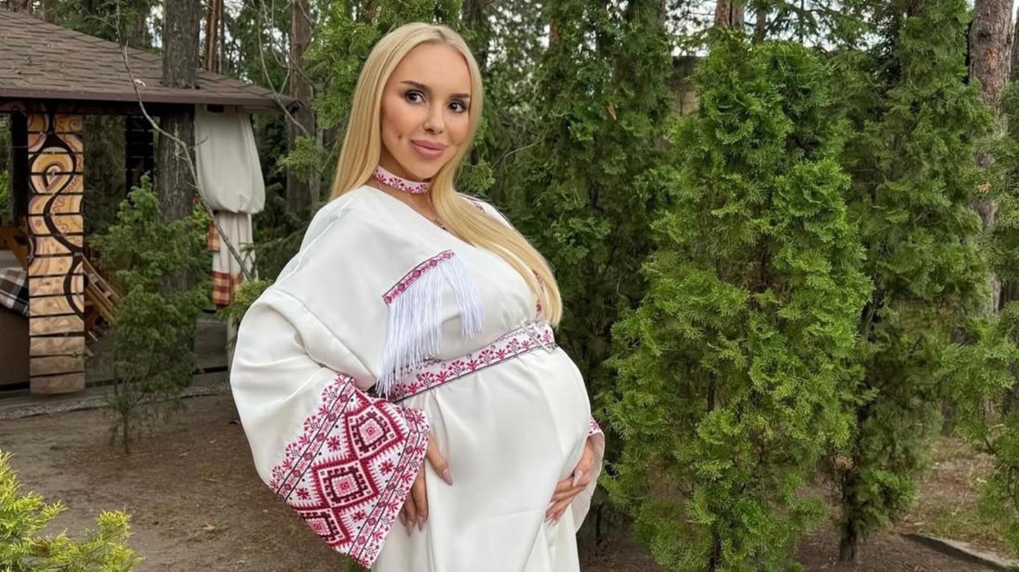 СолоХа устроила трогательные крестины для сына