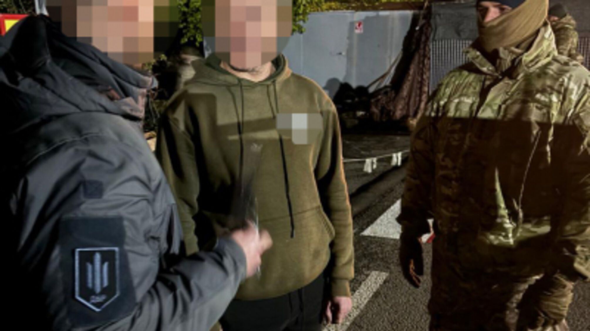 Дезертир из Запорожья зарабатывал на незаконной переправке военных через границу