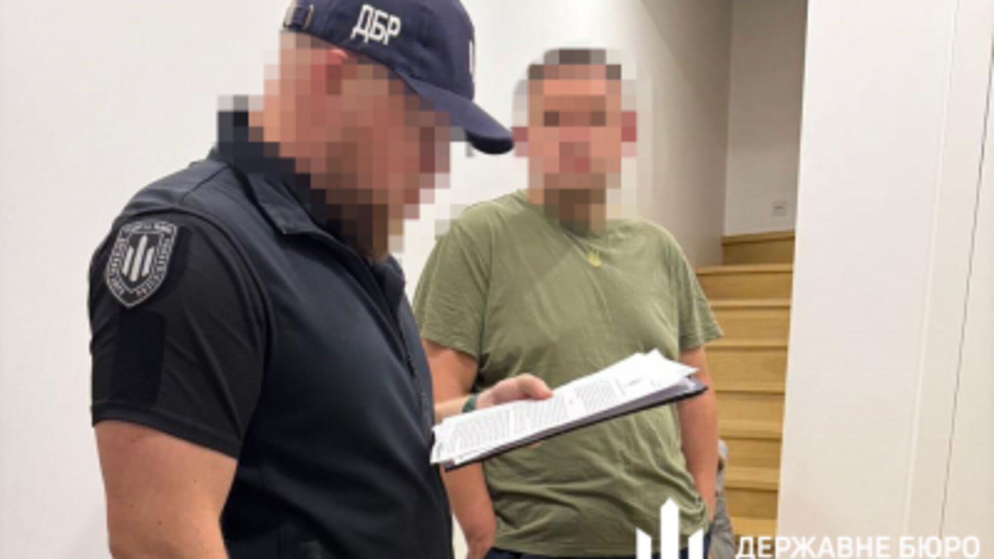 ДБР викрило директора лісгоспу на незаконних рубках: збитки понад 18 млн грн