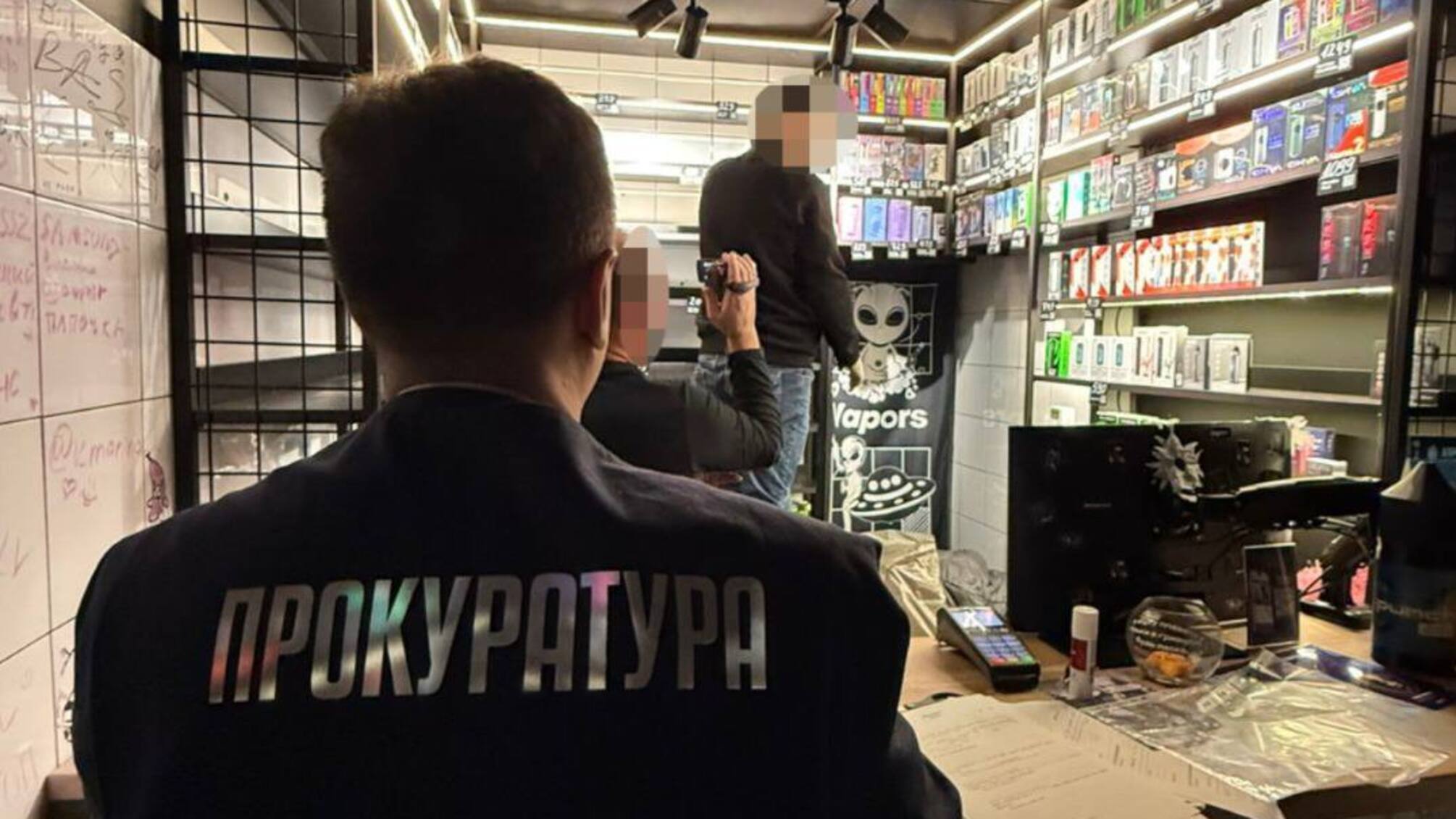 На Вінниччині викрили підпільний цех із виробництва рідин для електронних сигарет