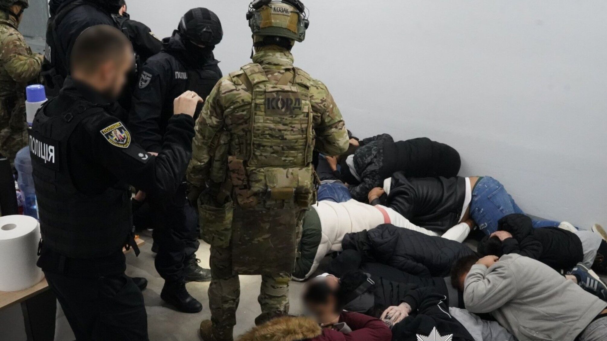 Масштабная афера: в Украине разоблачили сеть call-центров, которая обманула европейцев на 50 миллионов гривен