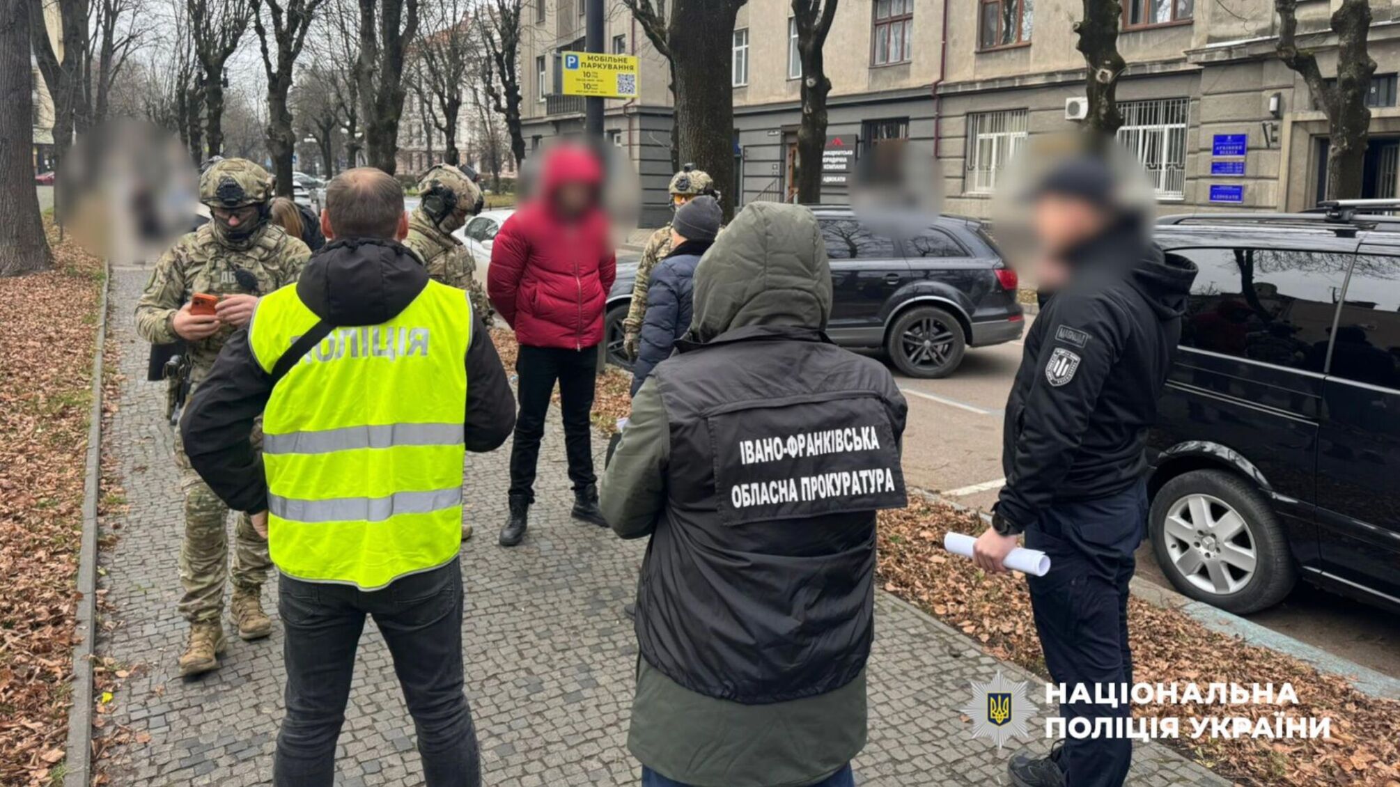Мільйонні 'відкати' у Держпраці на Прикарпатті: вилучено понад 1 млн грн, затримано 4 посадовців