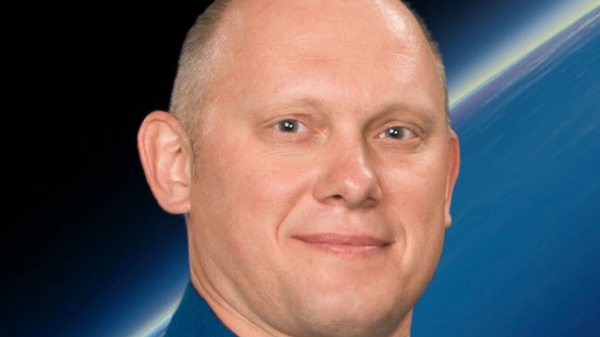 Російського космонавта відсторонили від польоту на МКС: йому закидають спробу винести документи SpaceX