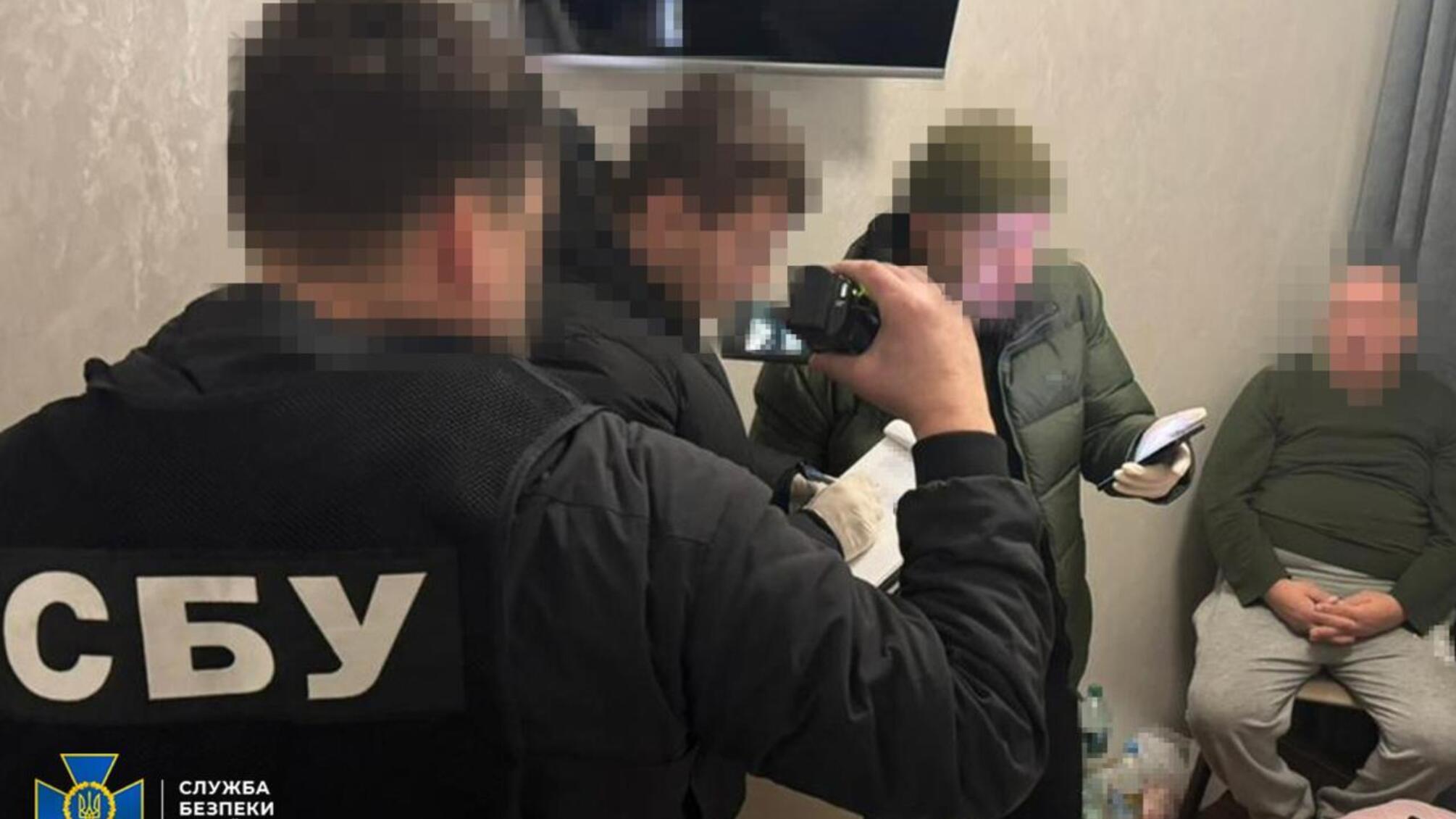 У кількох регіонах затримали учасників схем втечі до ЄС