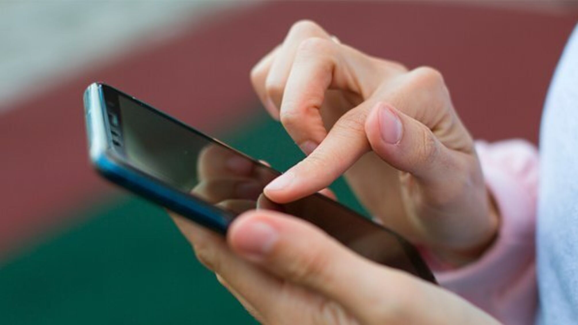 Шахраї через SIM-карту оформили кредити на 15 тисяч грн