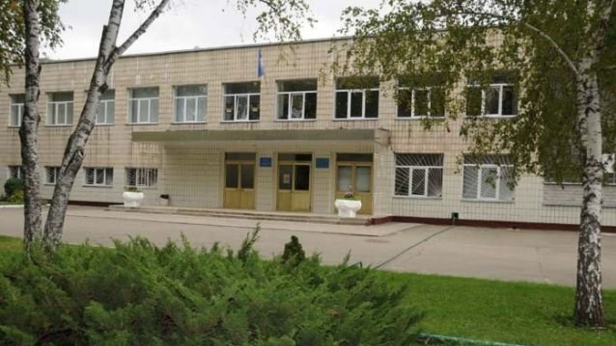 Кто сорвал строительство укрытия для гимназии Тычины?