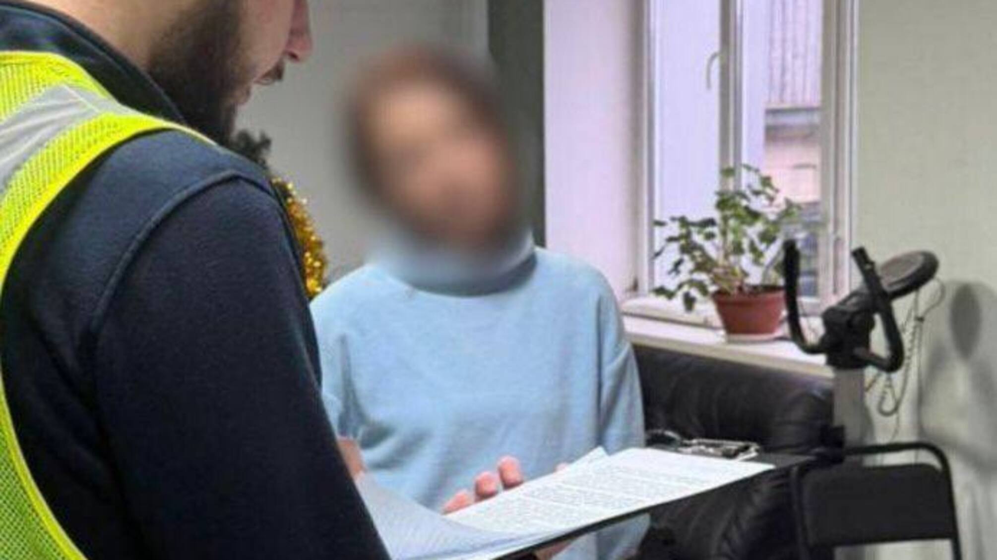 Киевская чиновница заработала на закупке саженцев 1,5 миллиона гривен, — городская прокуратура