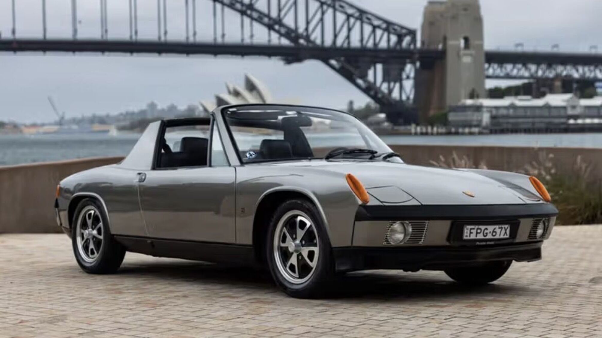 Единственный в мире Porsche 914 с реставрацией на заводе выставлен на продажу