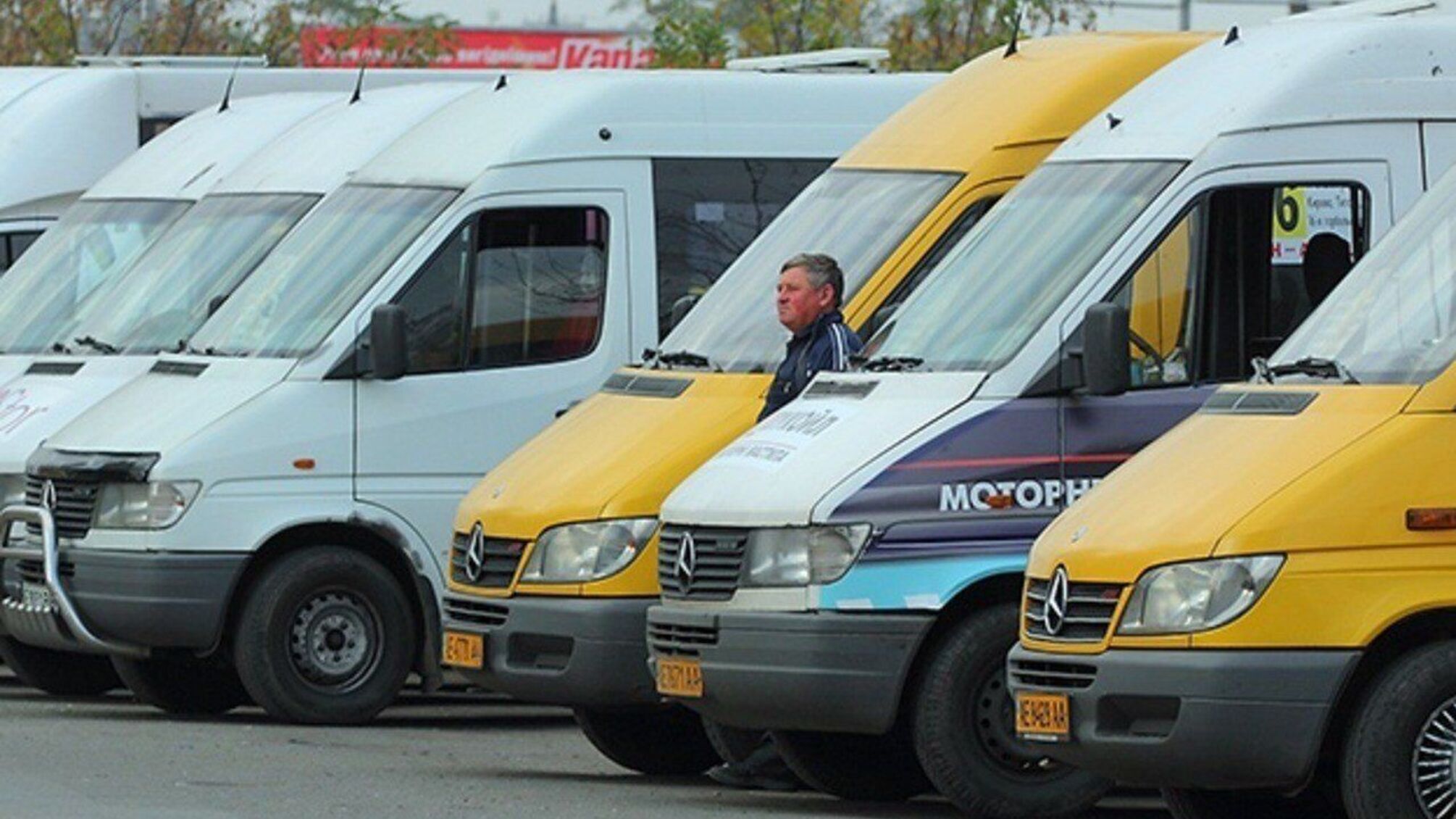 Перевізник 'ДонАвтотур' працює в Україні, попри визнання ТОТ 'російськими', — Штефан