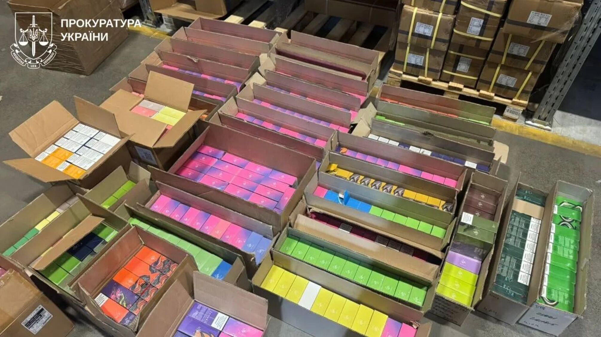 Під Харковом викрили мережу збуту контрабандних електронних сигарет