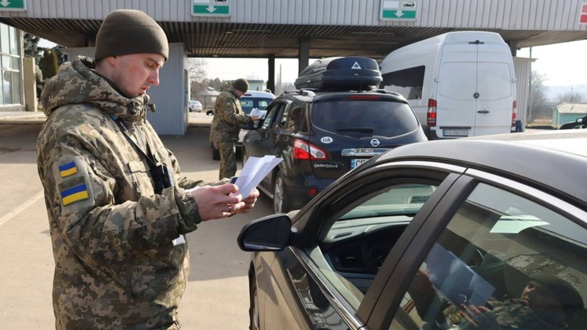 В Раде готовят запрет на выезд за границу для украинцев с 'броней': что известно о новой инициативе