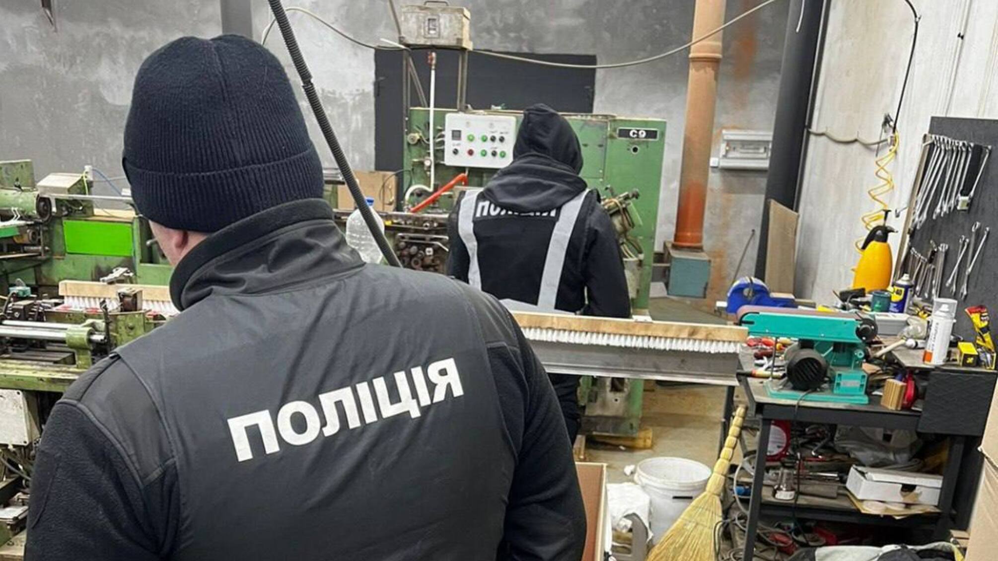 В Хмельницком остановили нелегальную фабрику